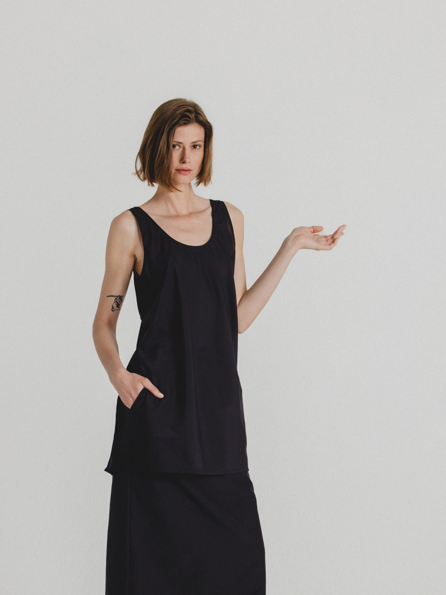 Silk-Cotton Tank in Black