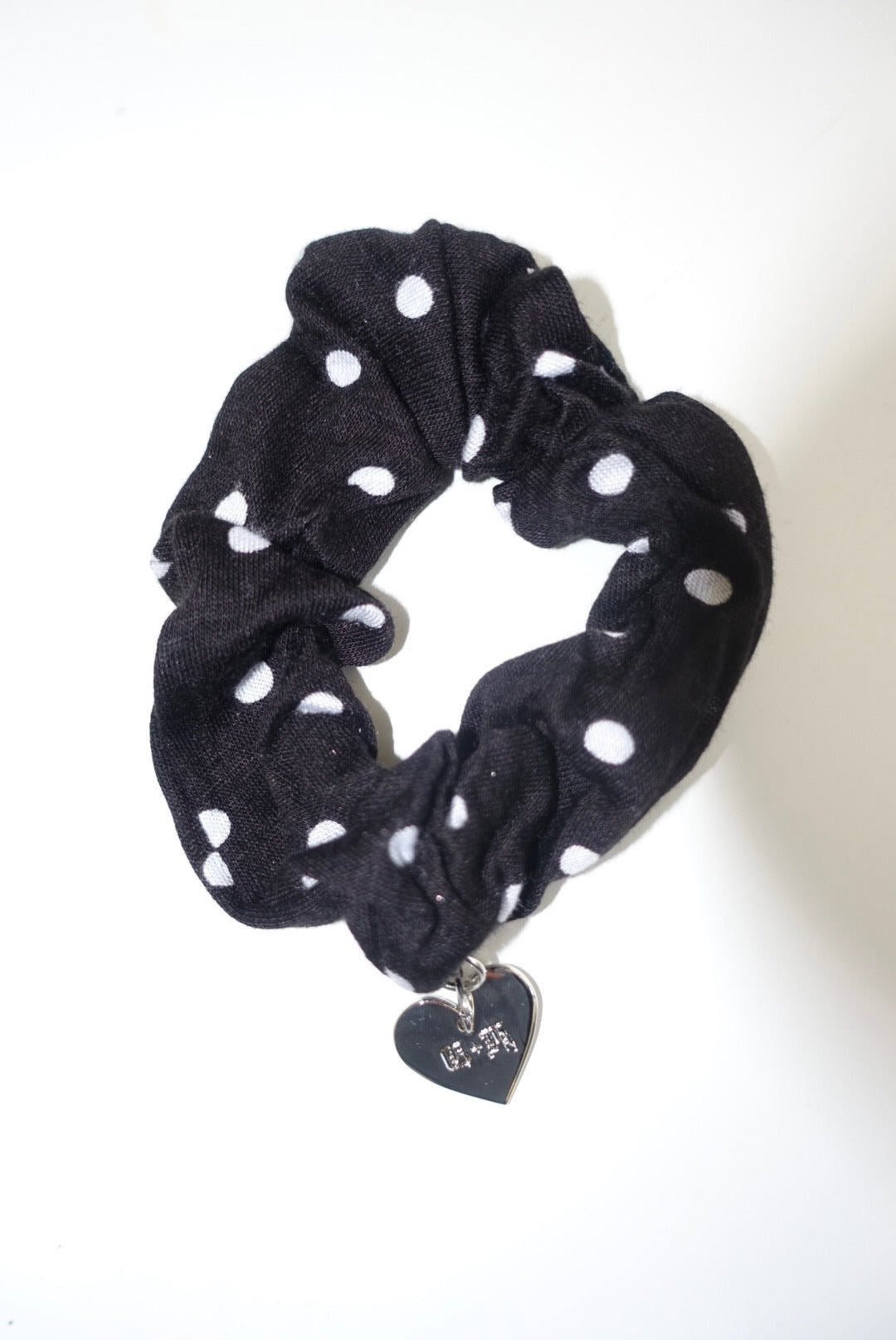 Scrunchie in Black Polka Dot