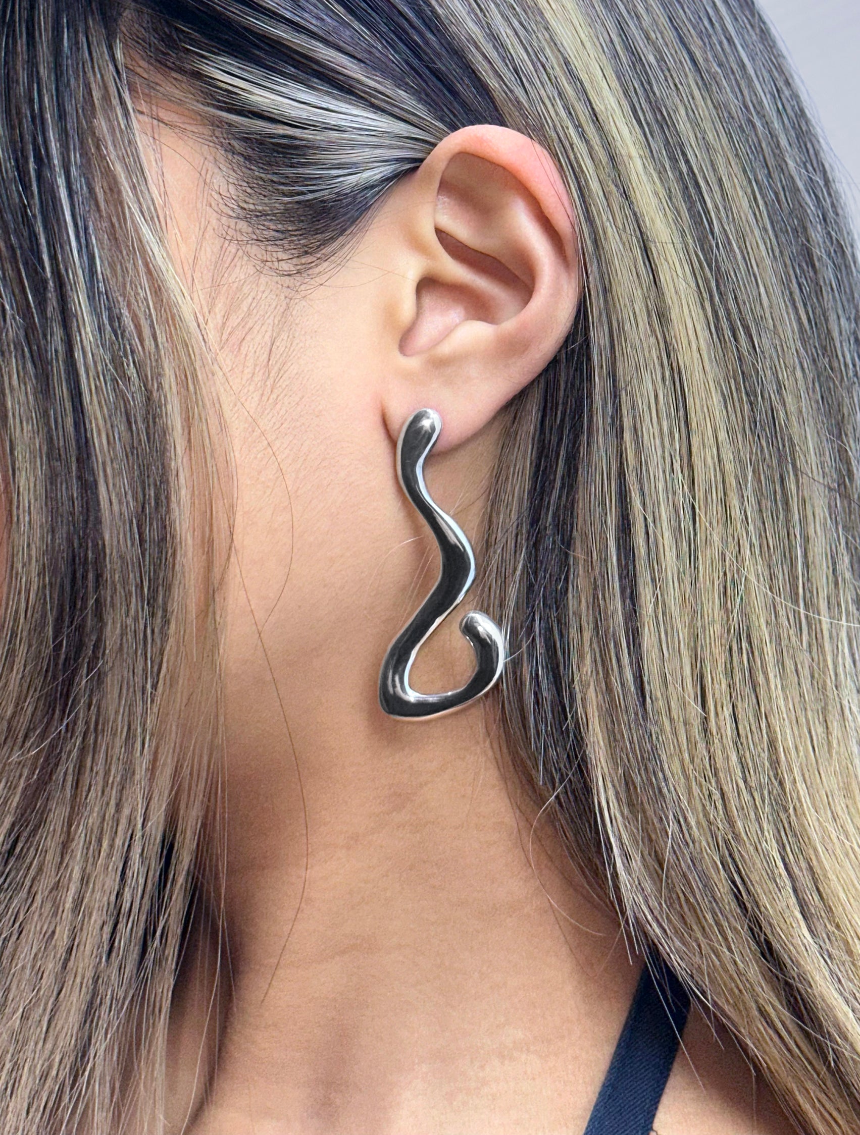 Joria Earrings