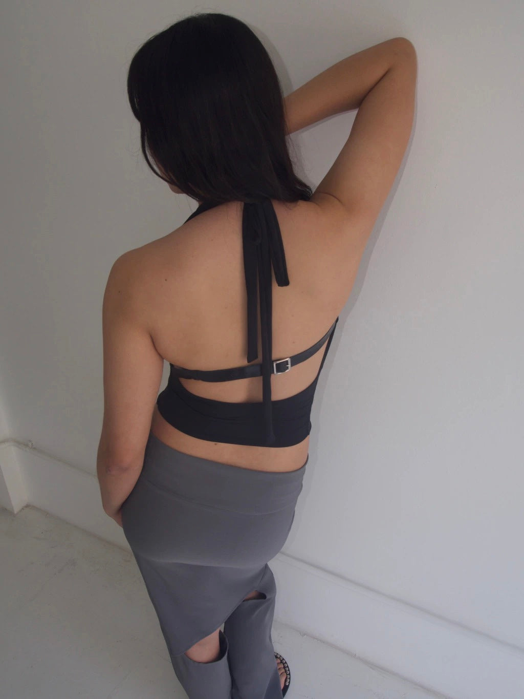 MULTIPLE USES TOP WITH LEATHER BELT