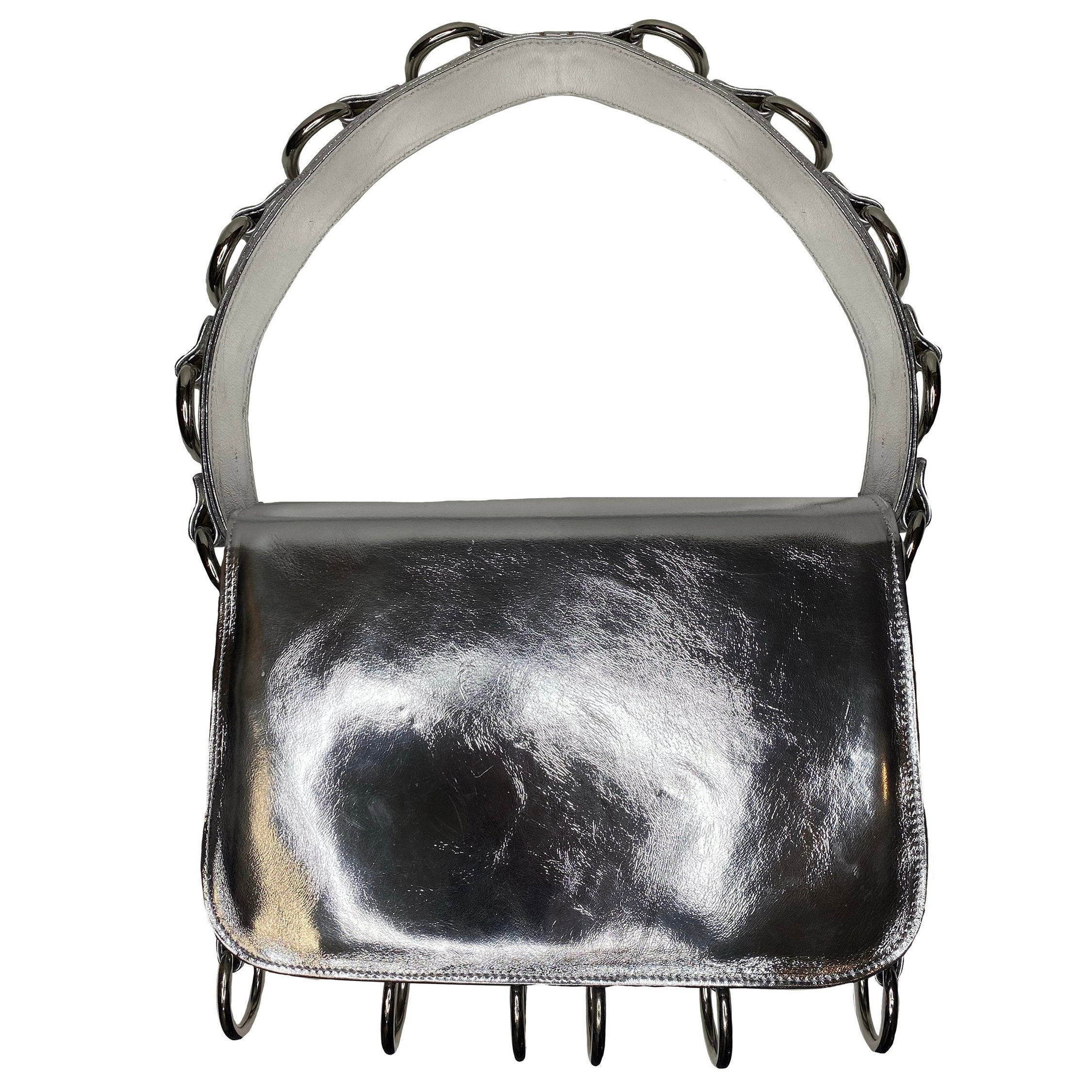 THE LEATHER D-RING BAG | SILVER