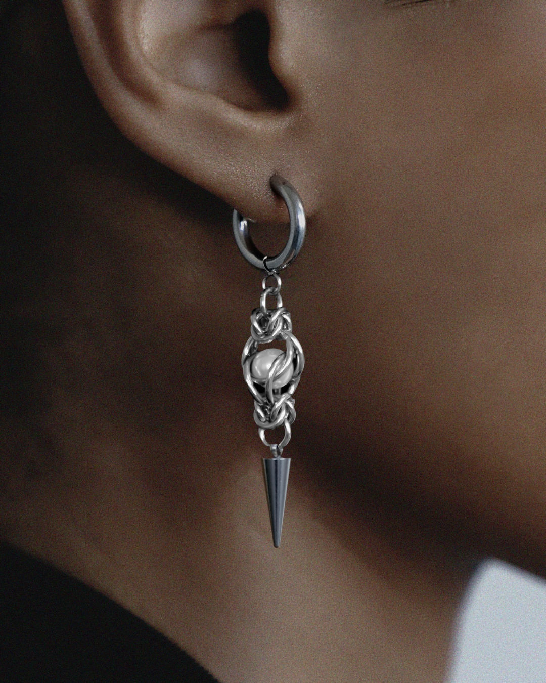Pearl and Chainmail Spike Earrings