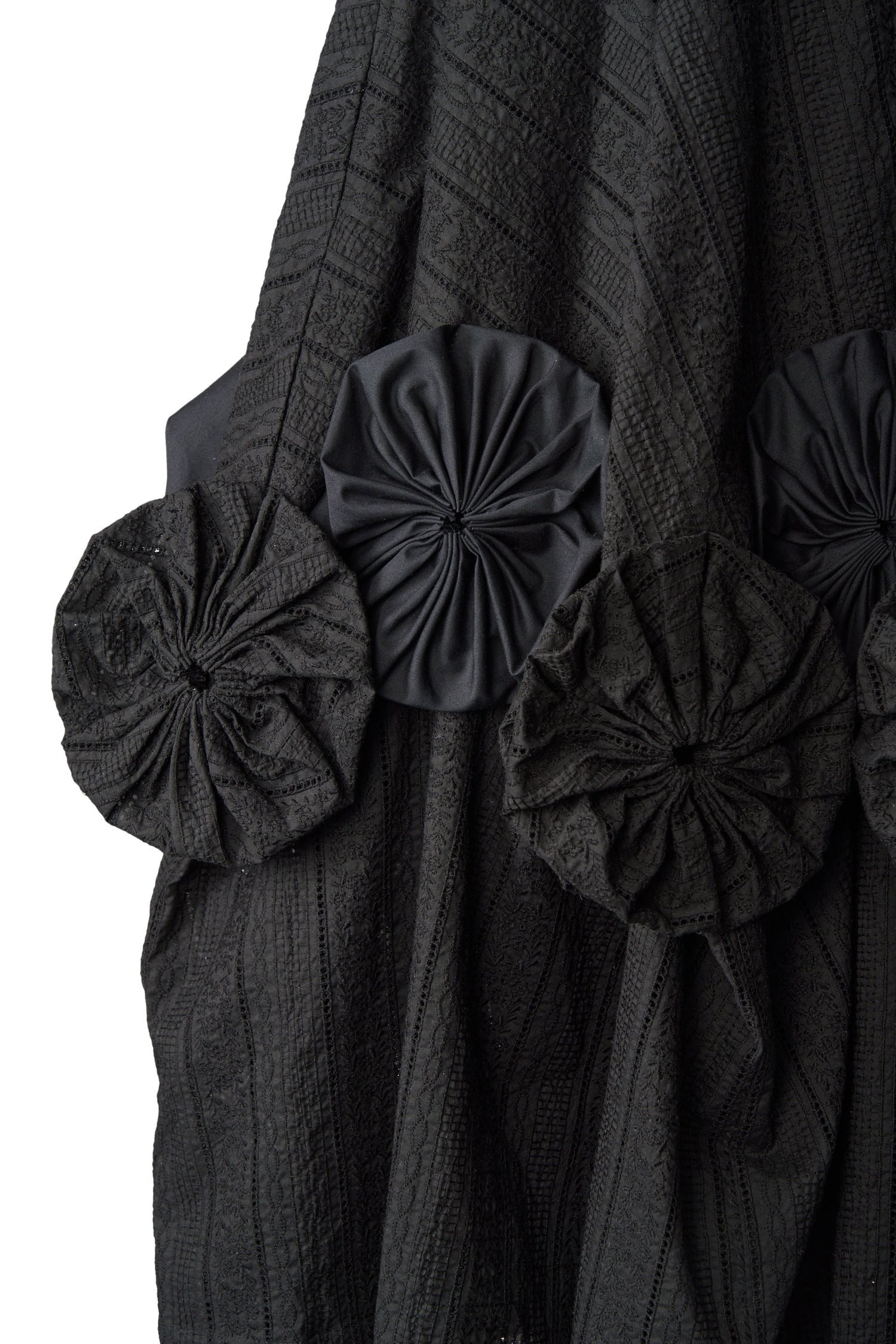 roots skirt