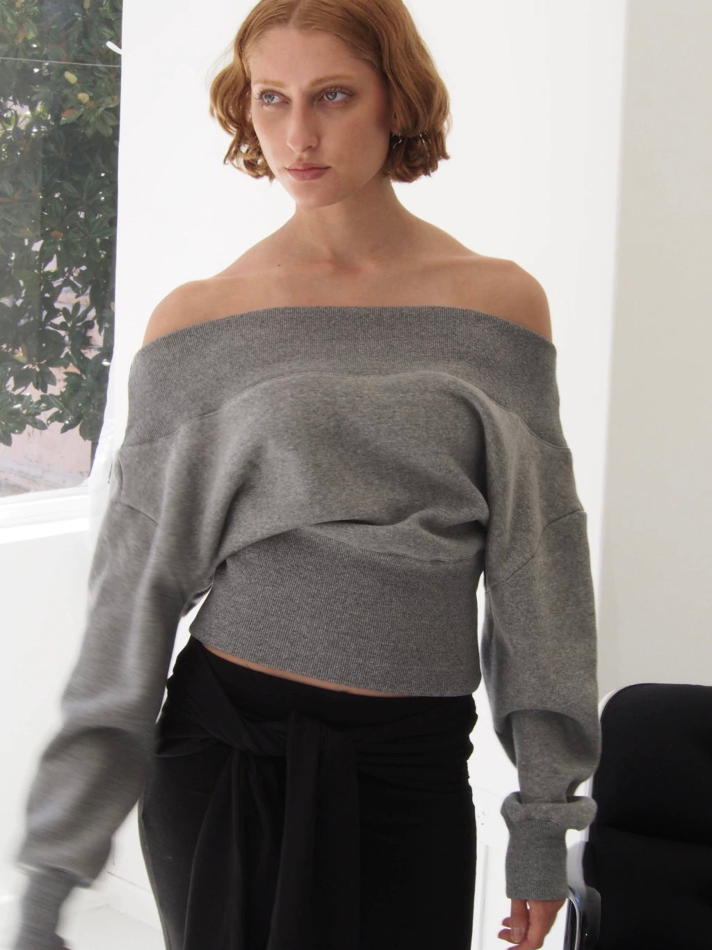 FITTED SWEATSHIRT