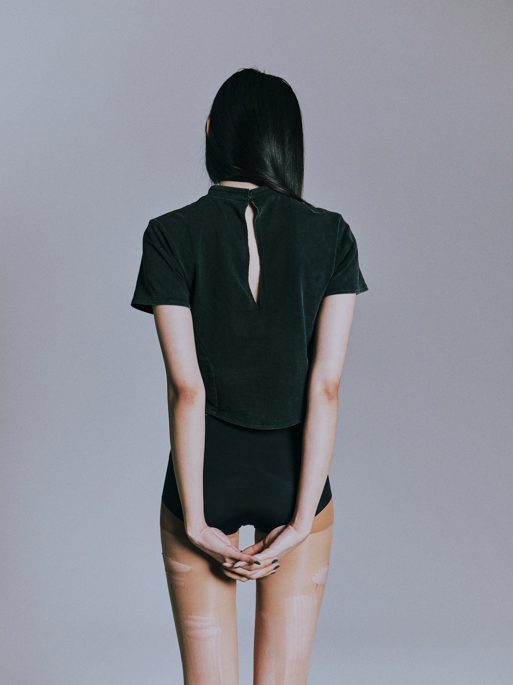 Void cut tops