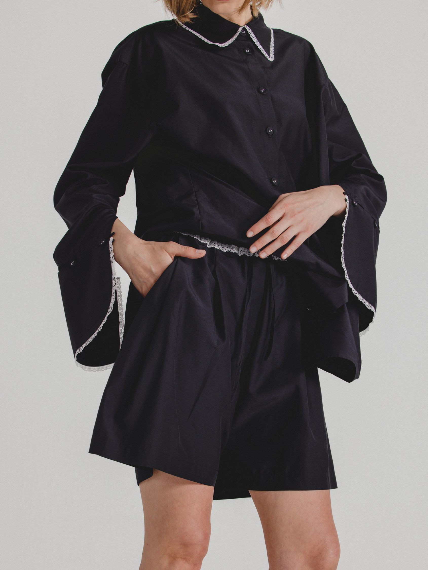 Silk-Cotton Shorts in Black