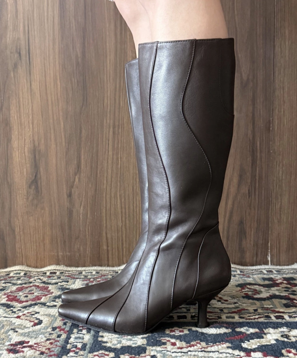 Mae Boots Brown