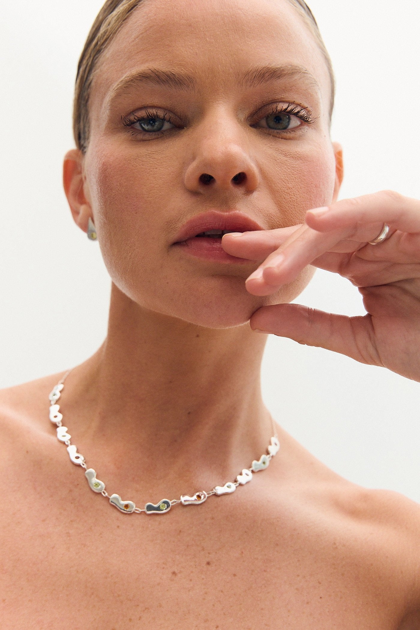 Element Choker