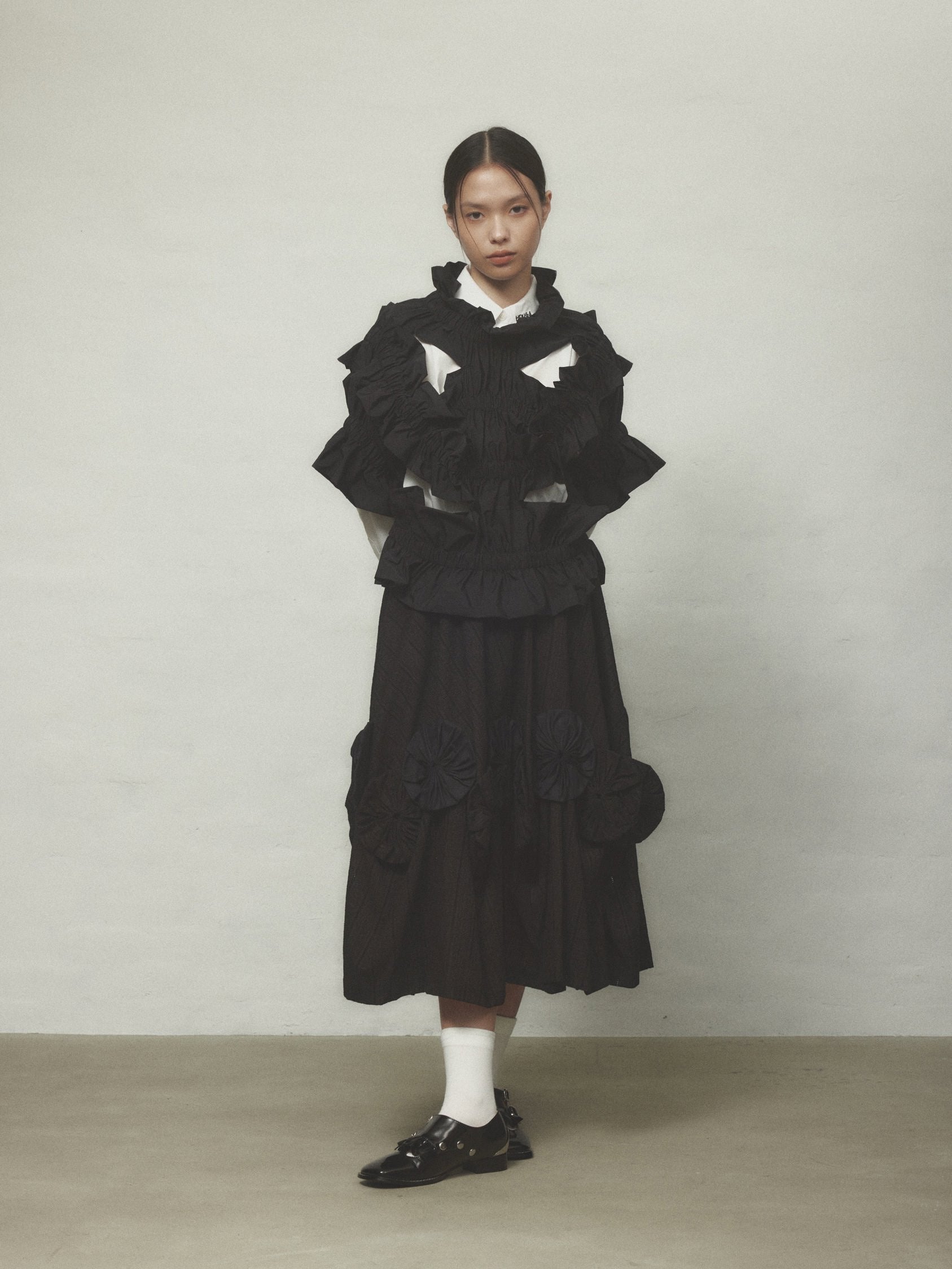 roots skirt