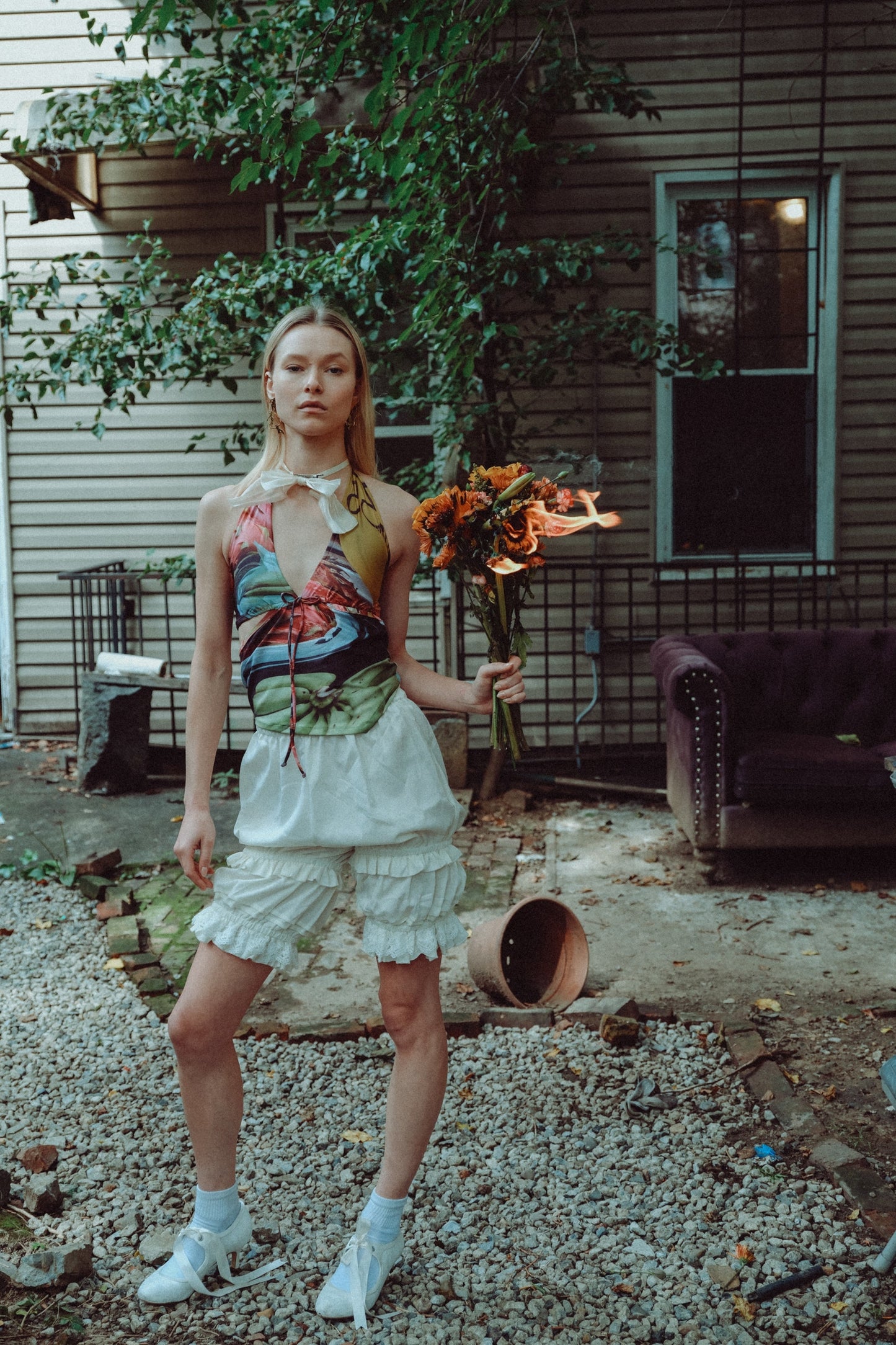 DRAGONFRUIT HALTER TOP