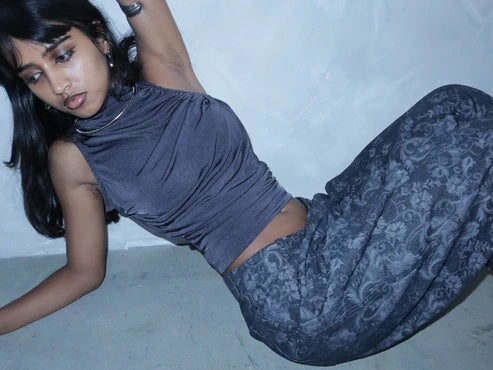 effortless top in mignight