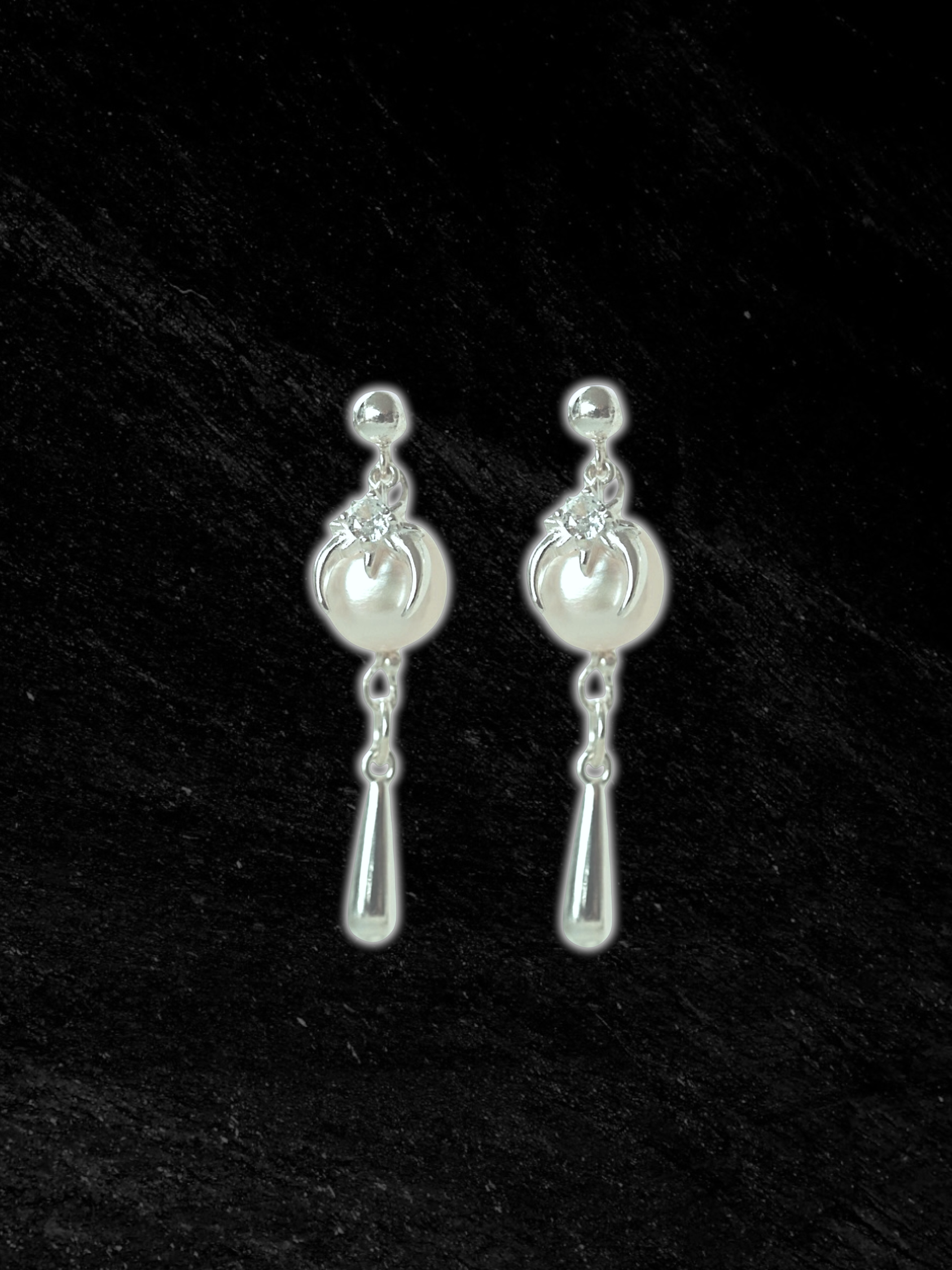 Spiky Pearl Earrings S925