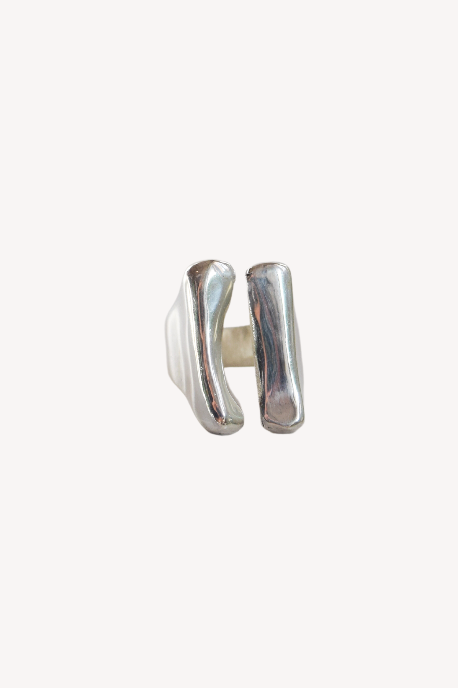 Laria Ring