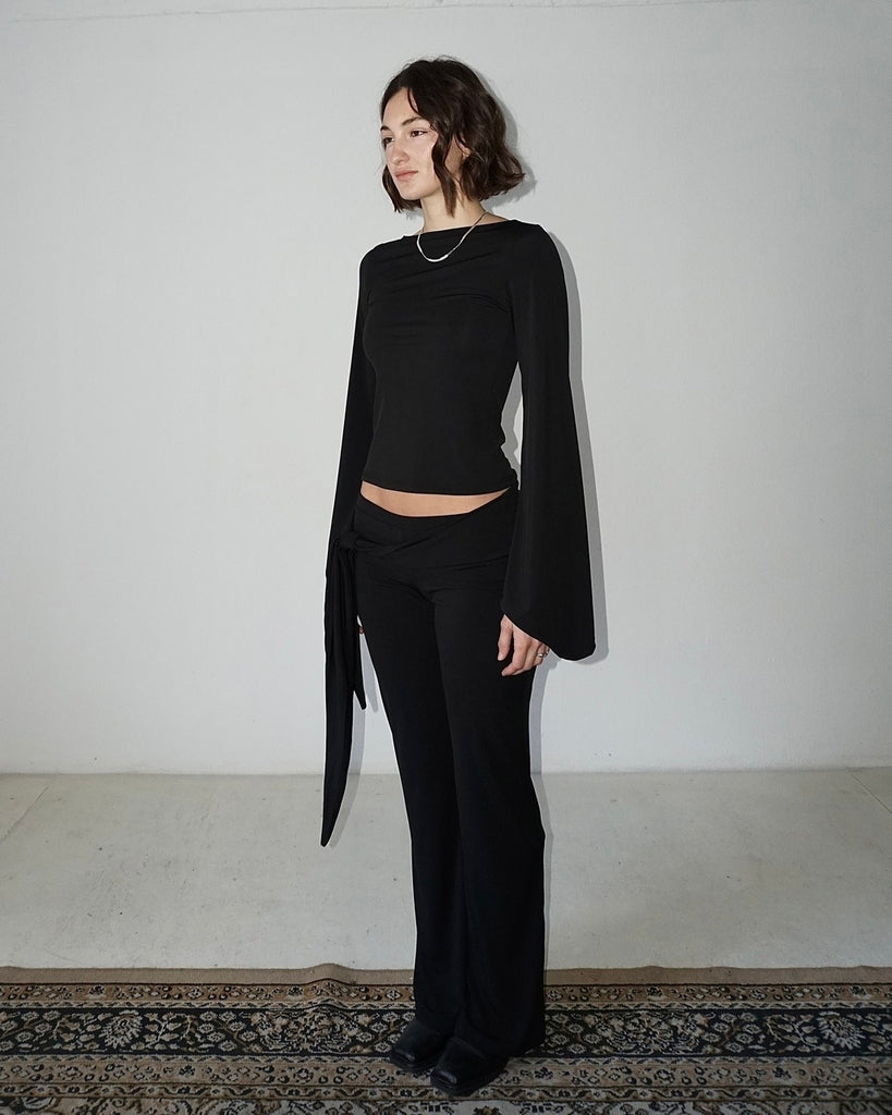 SALEM top