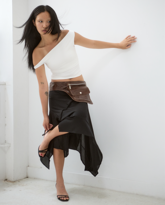 One shoulder top