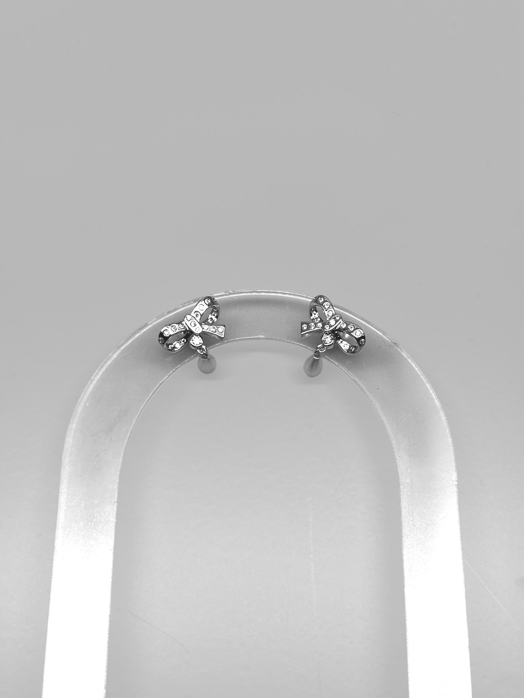 ORO PEARL DROP EARRING STUDS