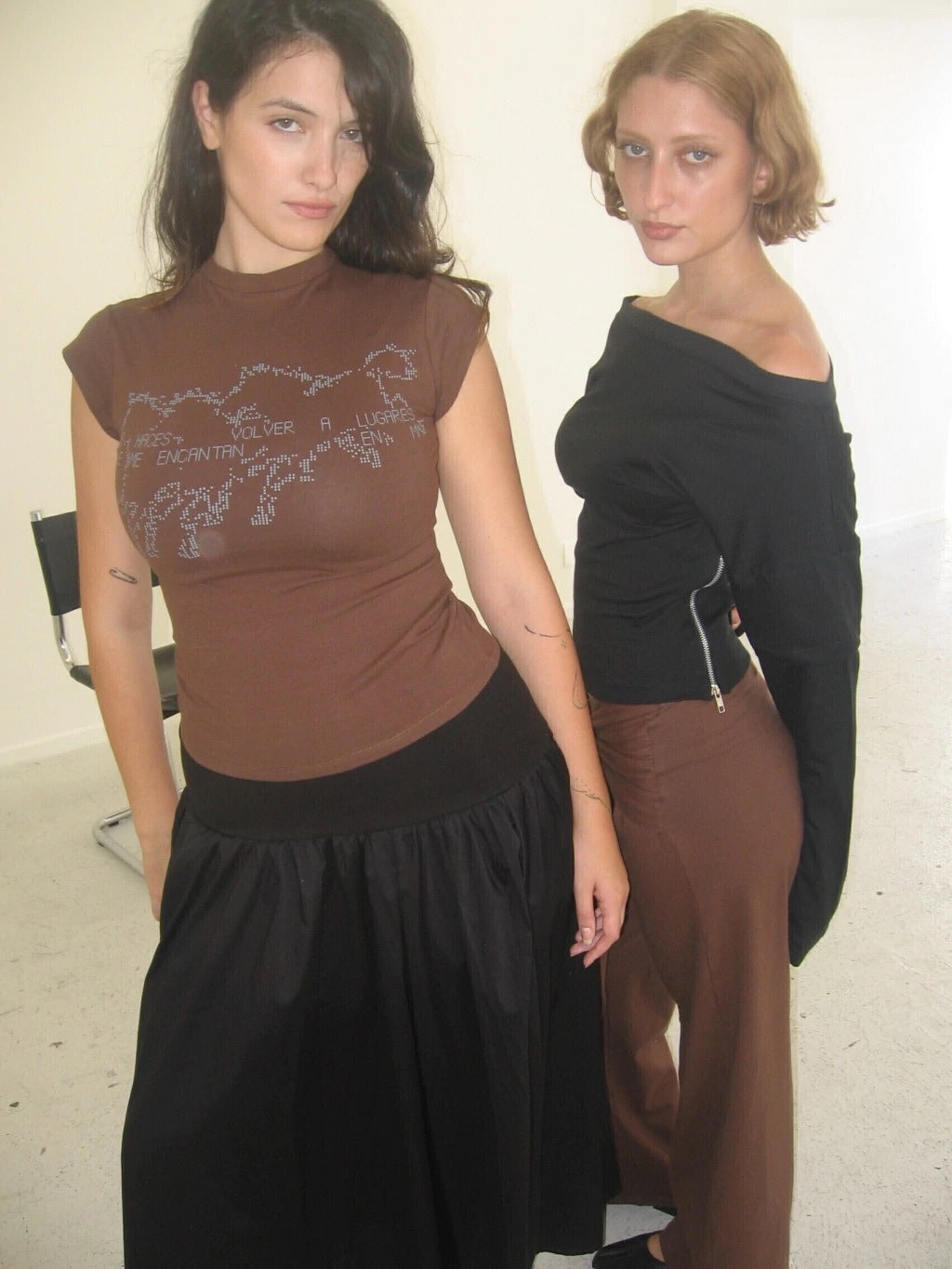 BABY TEE VOLVER - BROWN