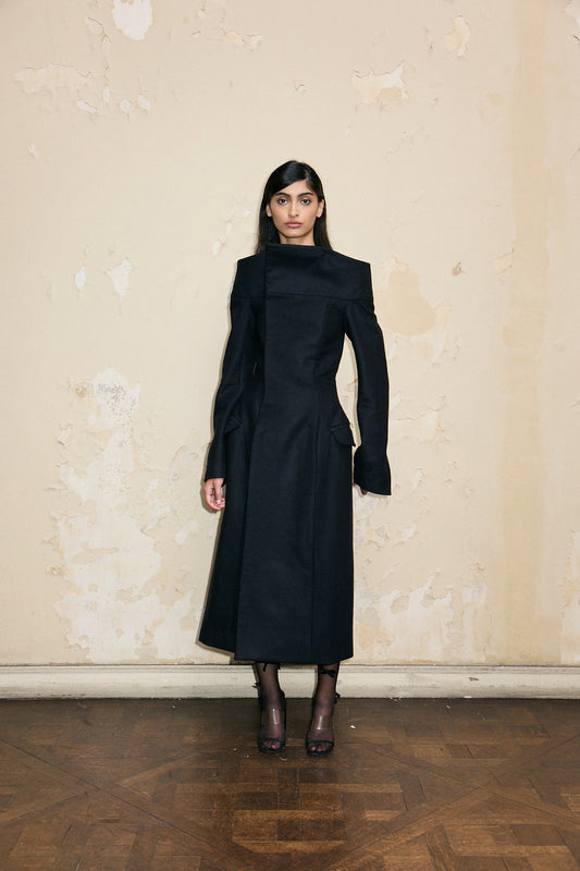 TRIUNVIRATO COAT