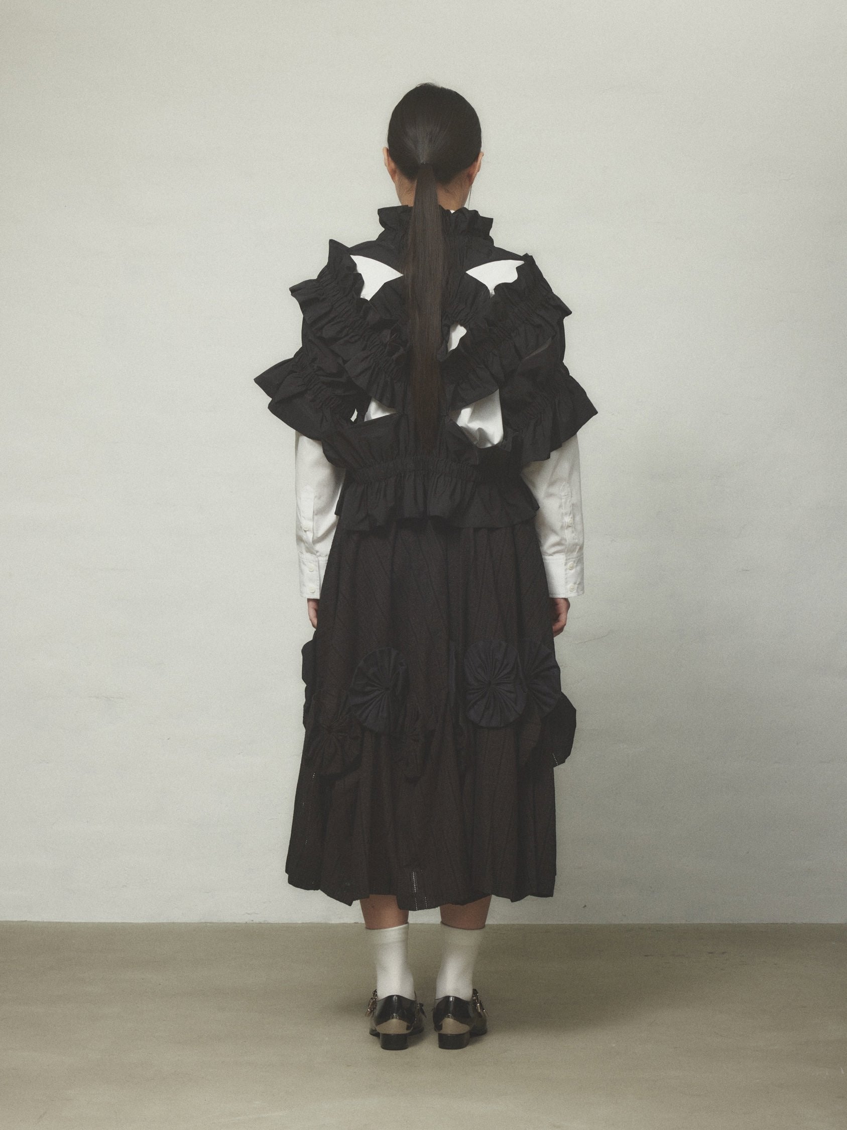 roots skirt
