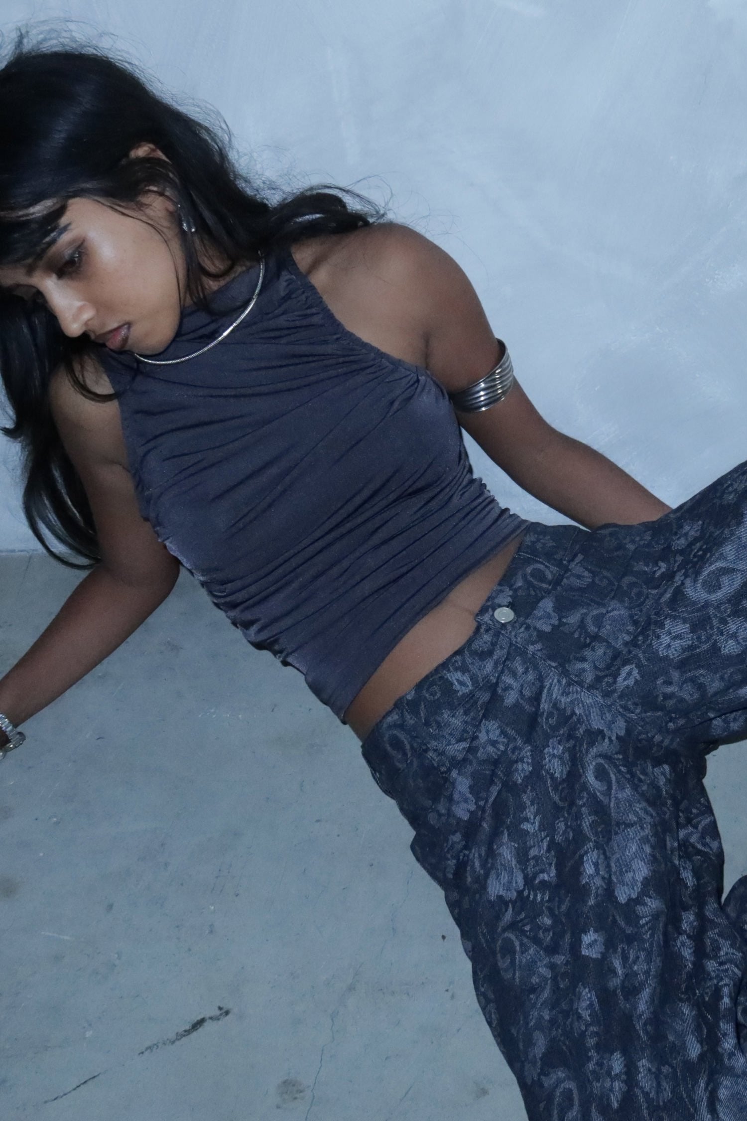 EFFORTLESS TOP IN MIDNIGHT NAVY