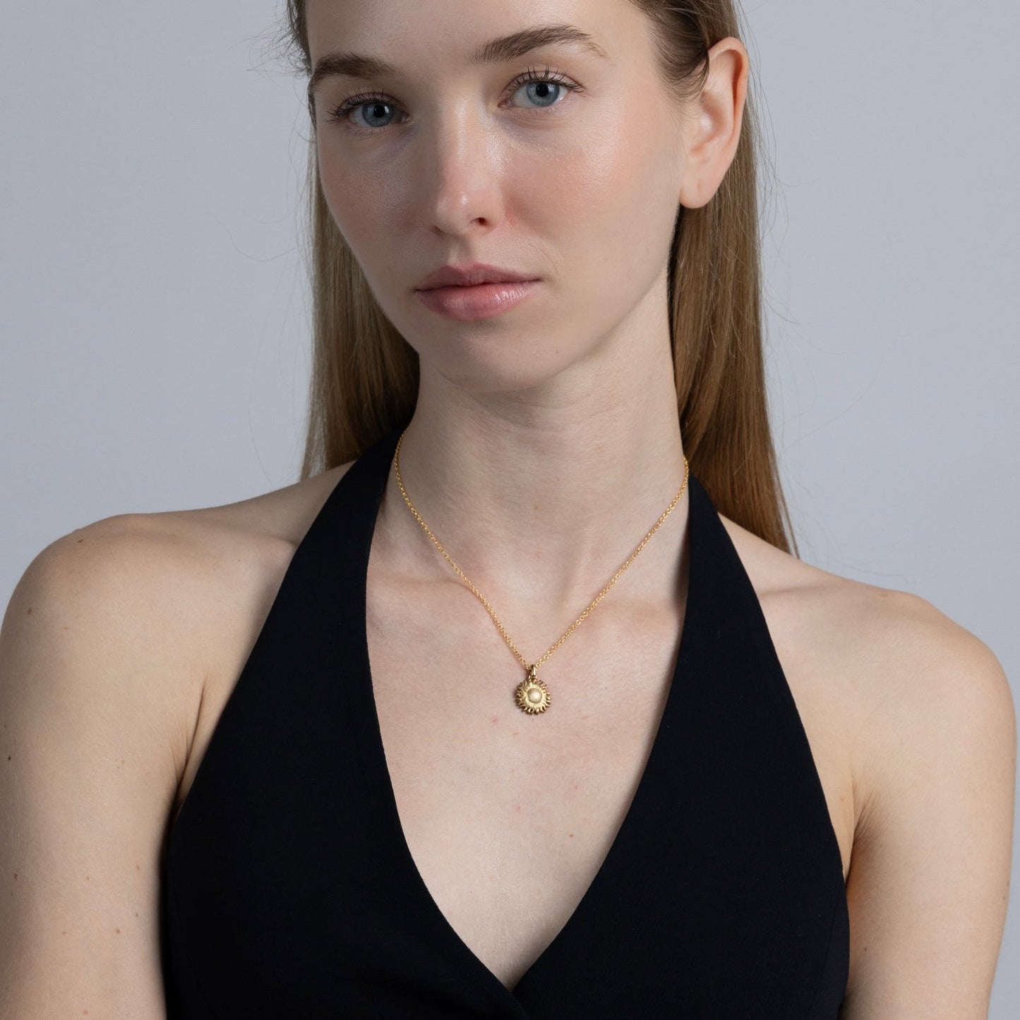 SUN NECKLACE