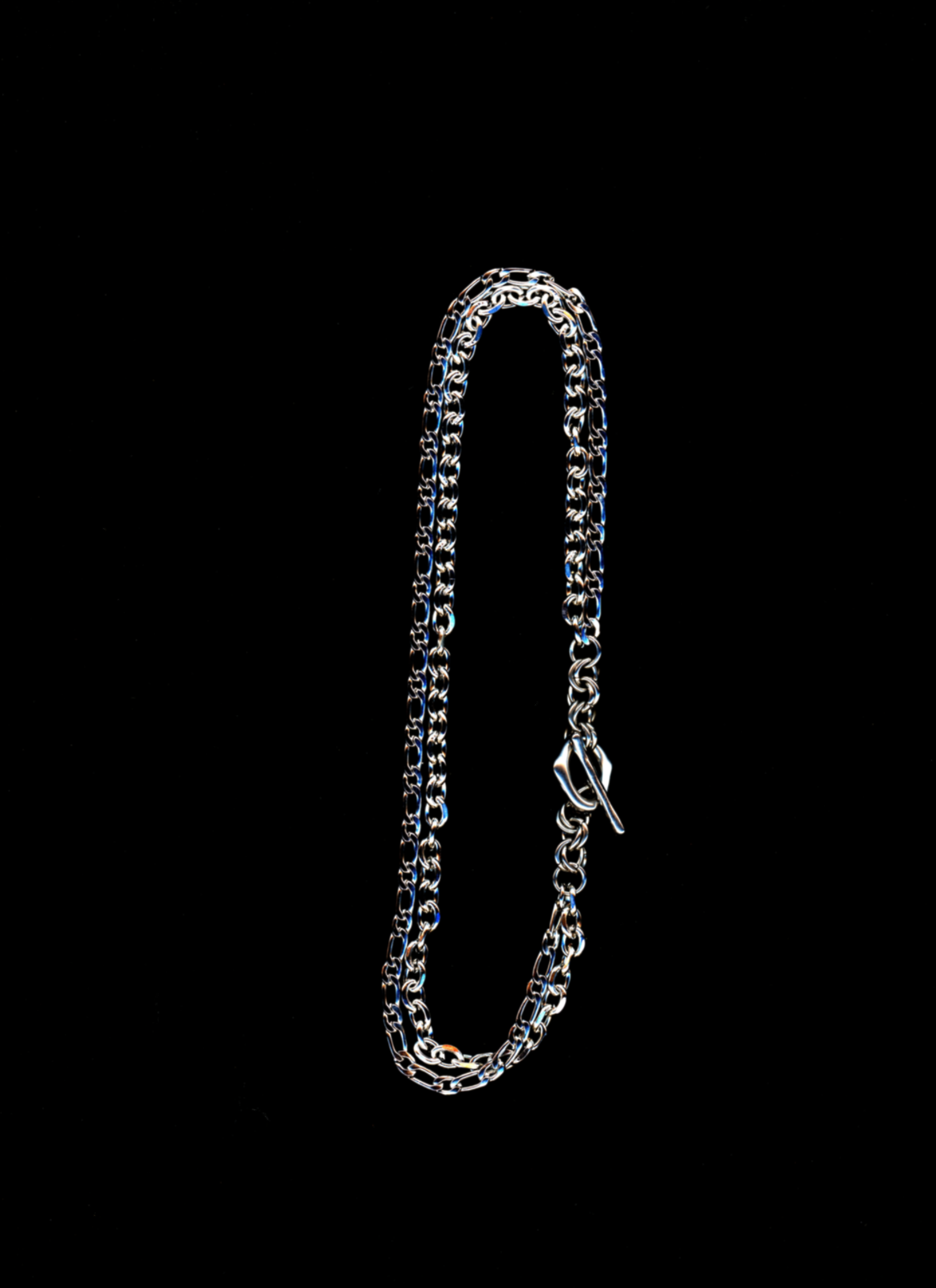 The Sable - Sculptural Toggle Choker