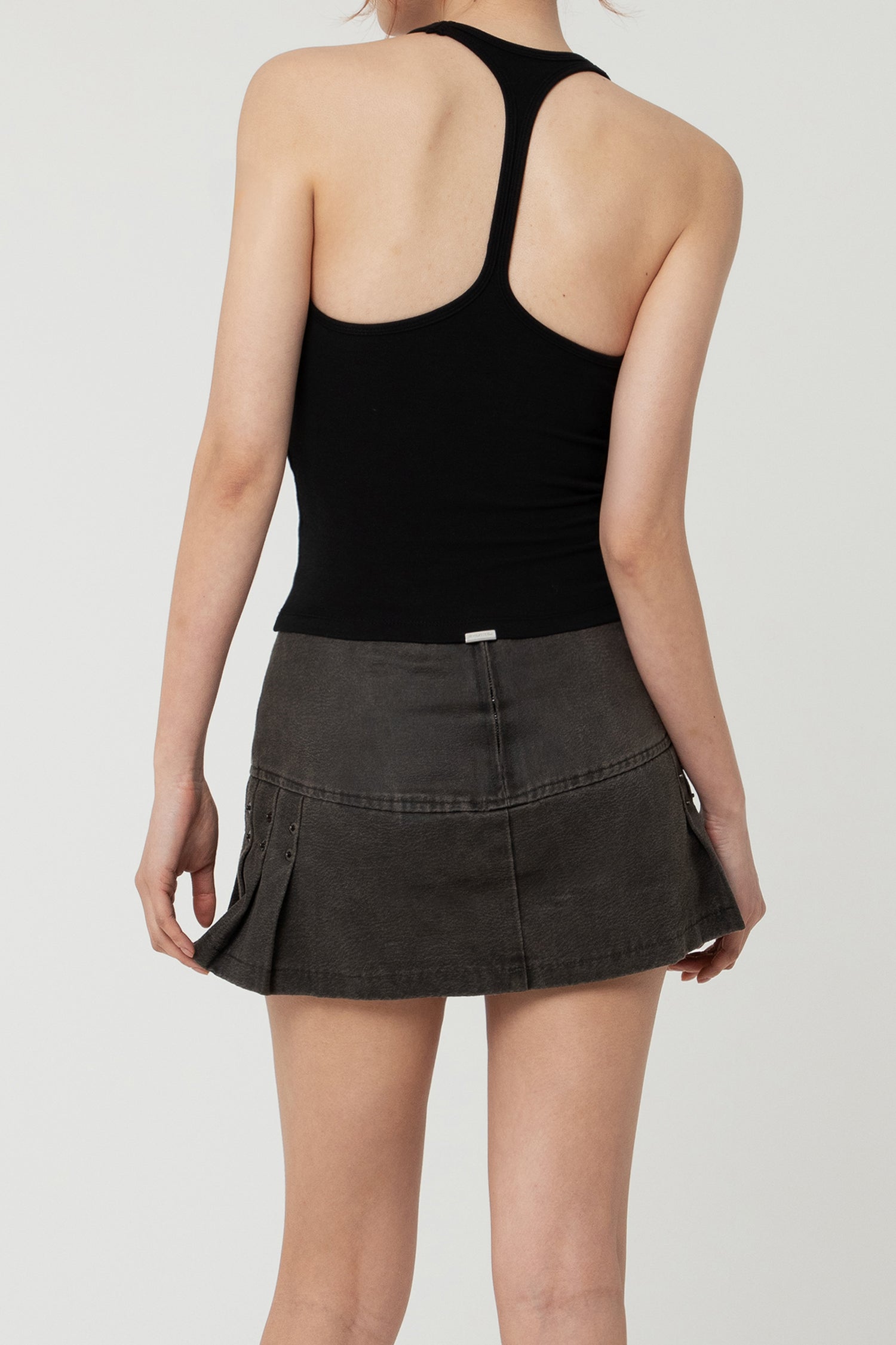 AMMO MINI SKORT COAL