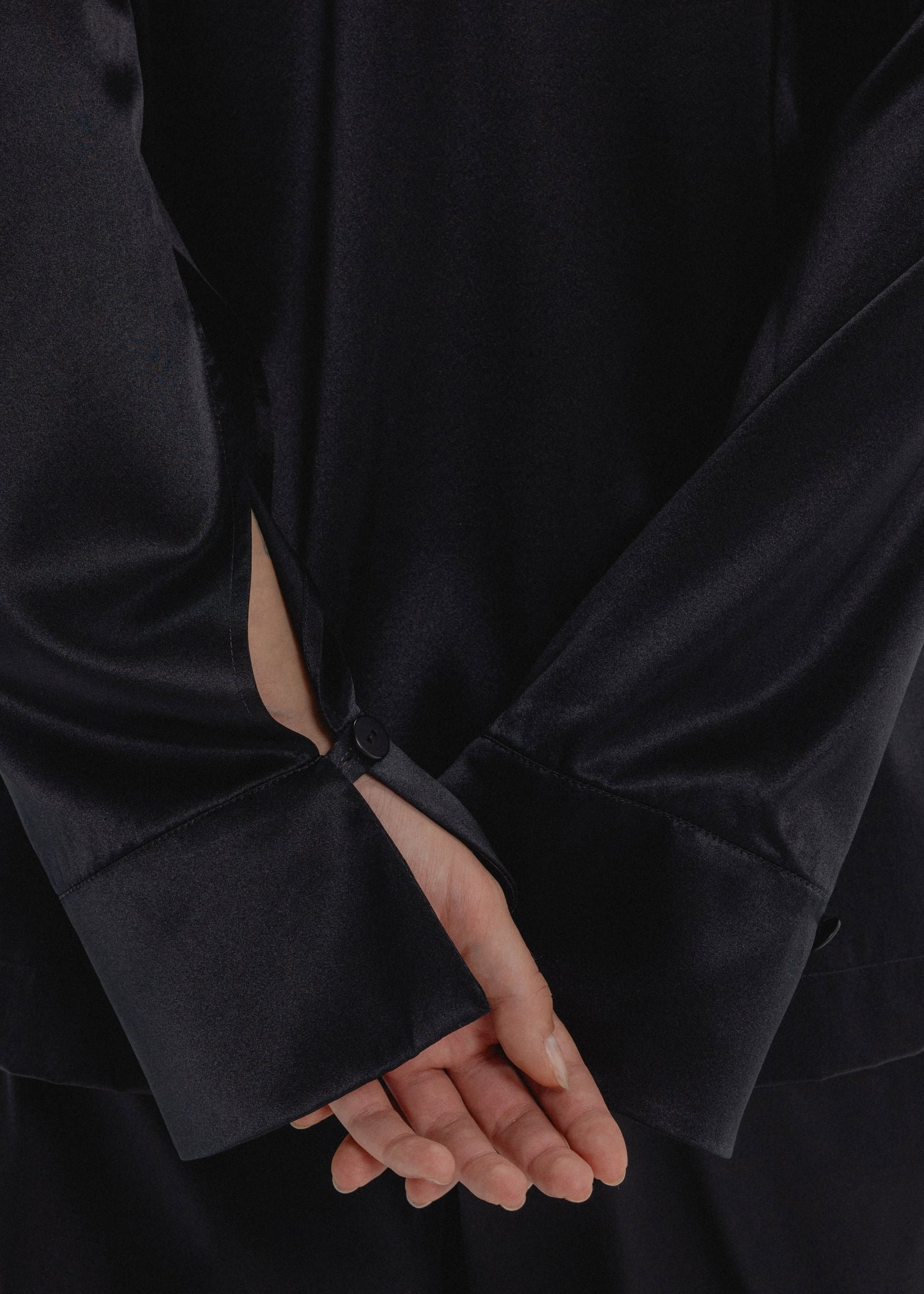 The Signature Silk Shirt in Black