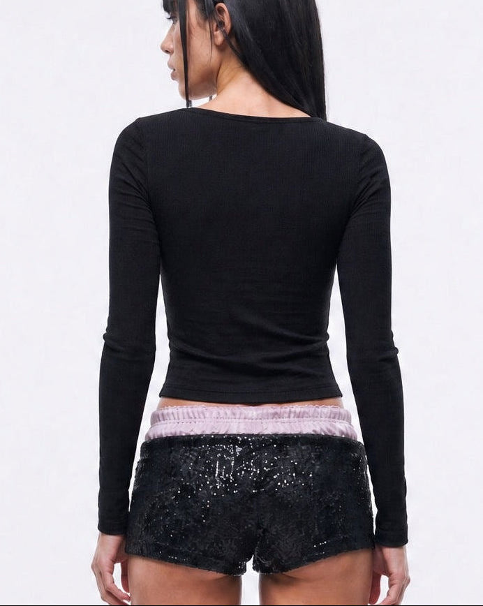KEY LONG SLEEVE IN BLACK
