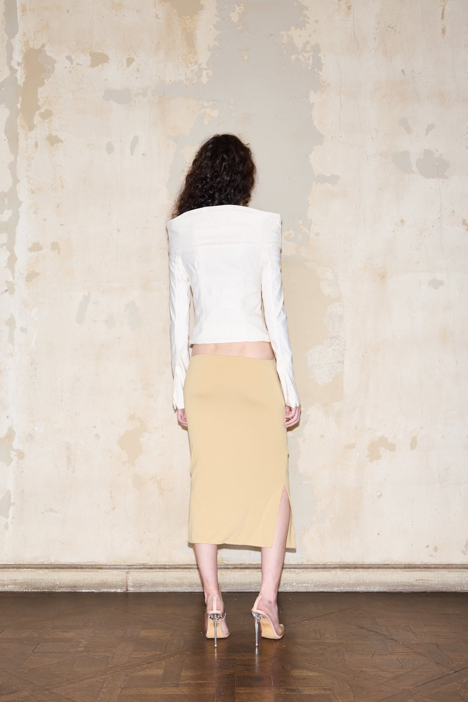 MIDI HELGUERA SKIRT CAMEL