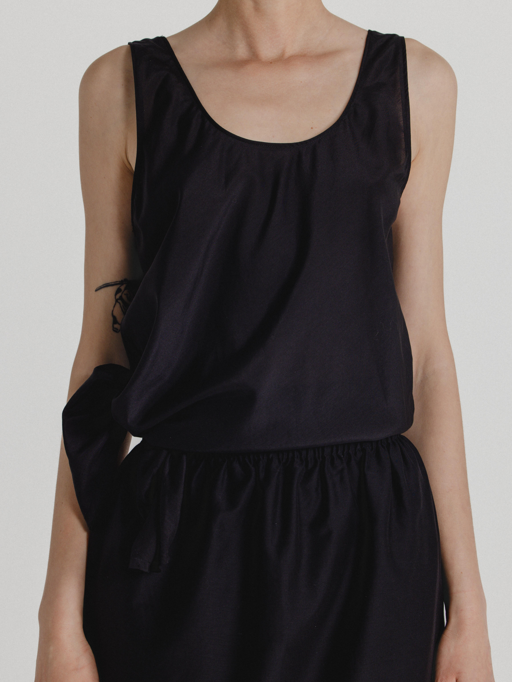 Silk-Cotton Tank in Black