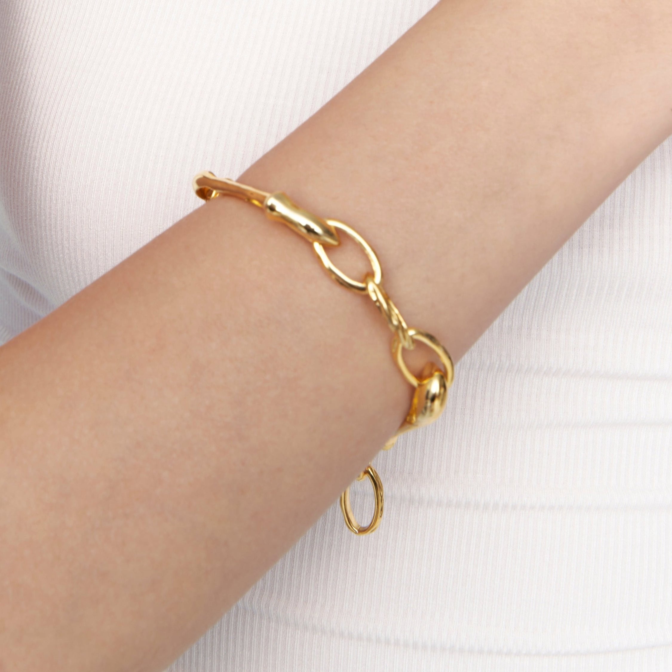 Flow|Interlinked Bracelet