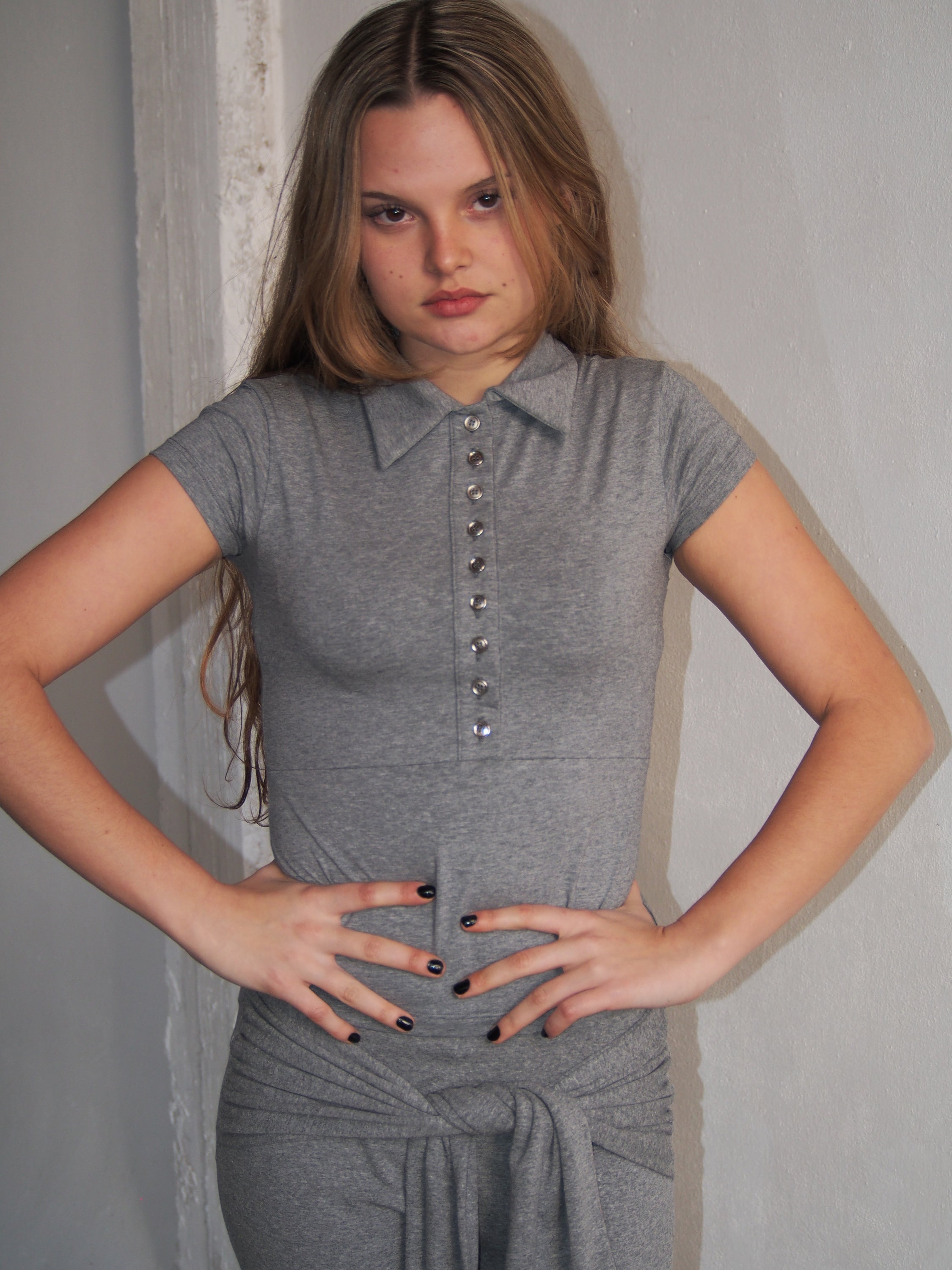 POLO TOP WITH MULTIPLE BUTTONS - GREY