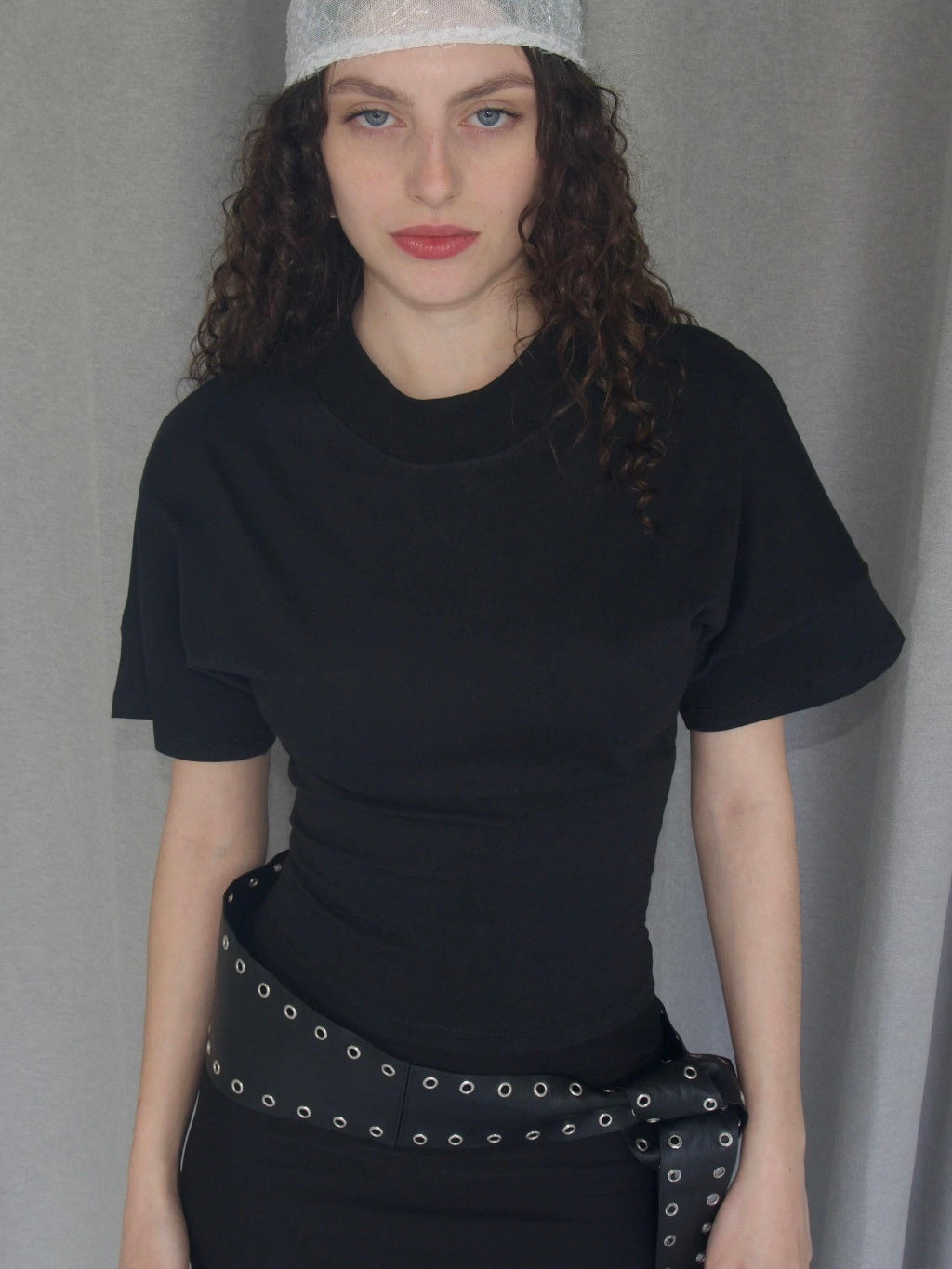 FITTED ZIP T-SHIRT - BLACK, WHITE