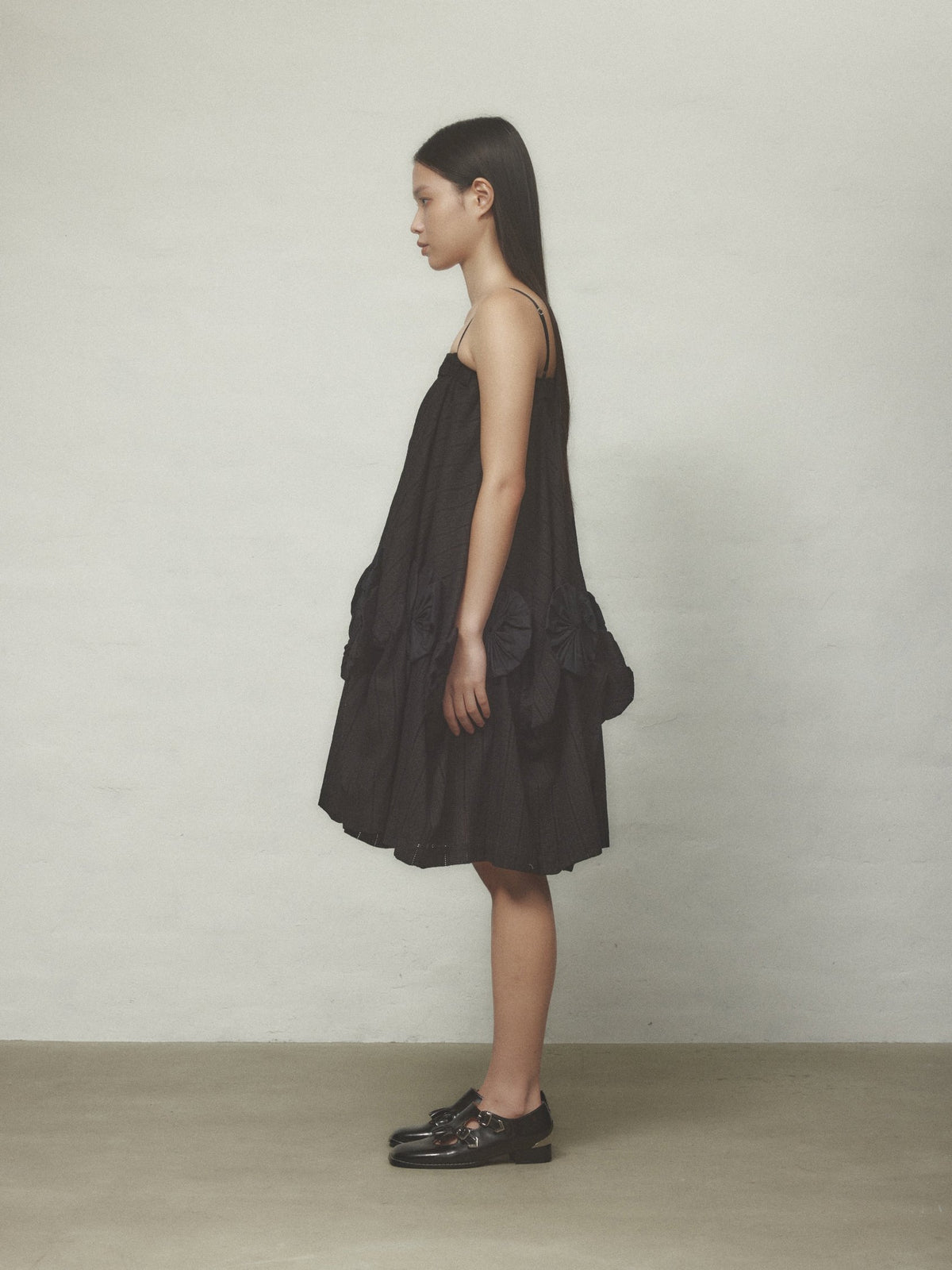 roots skirt
