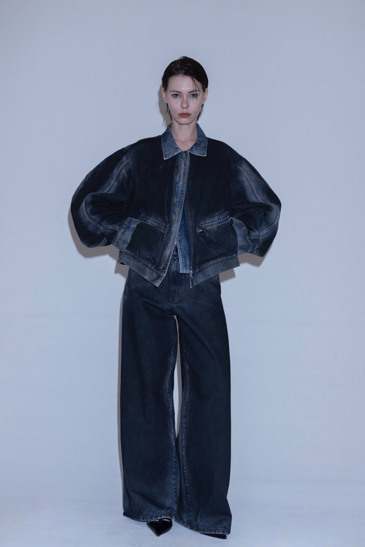 Angle denim pants