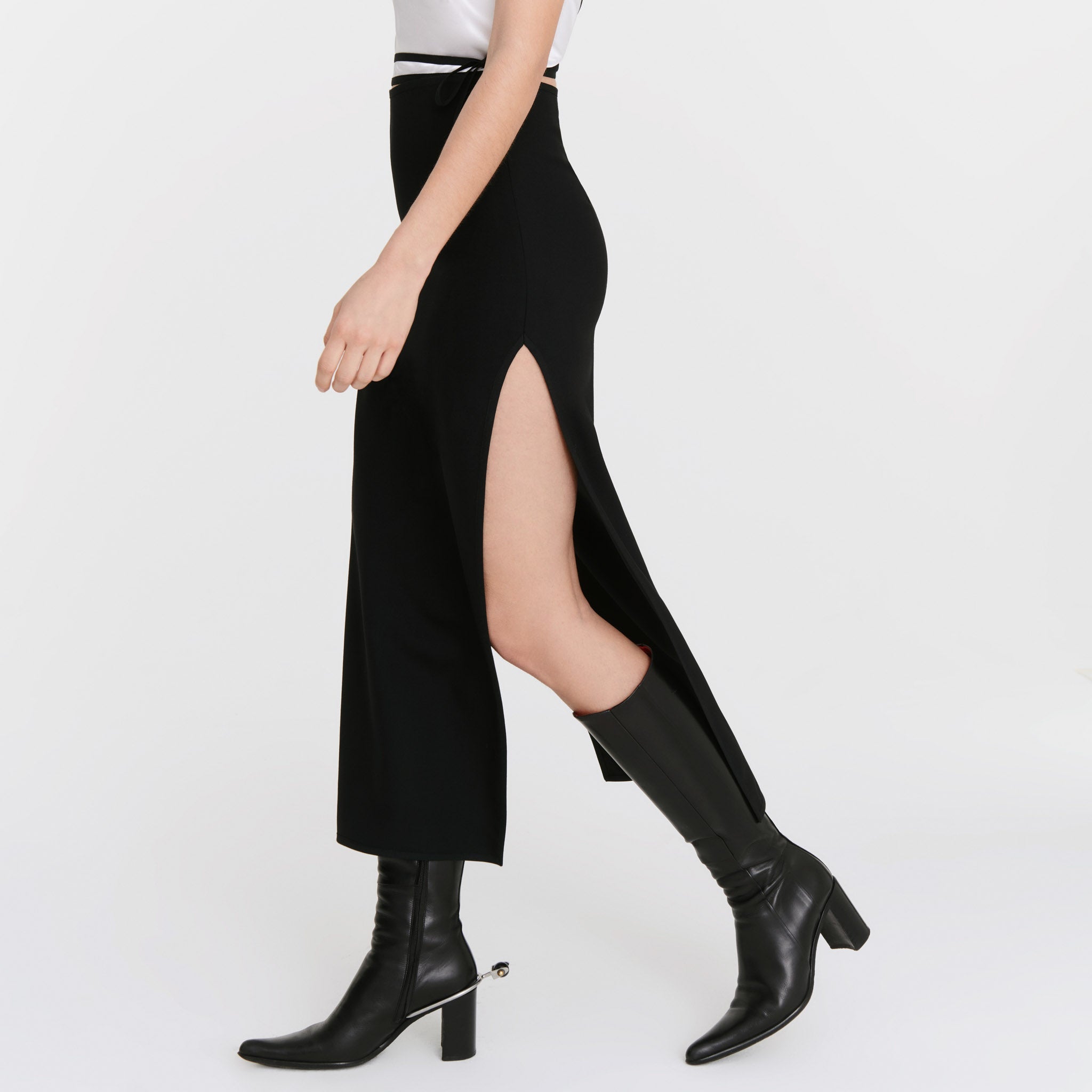 Warrior Skirt in Black