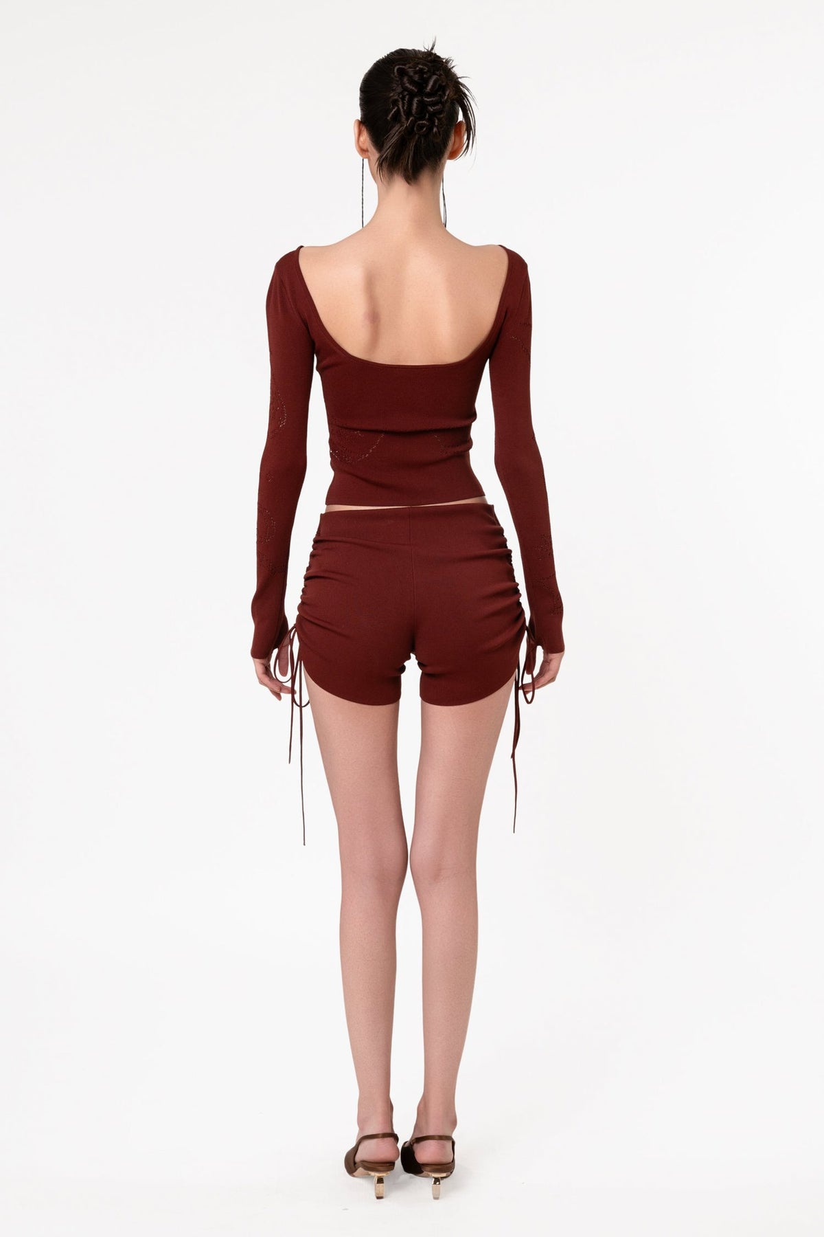 Drawstrings Knit Shorts in Rosewood