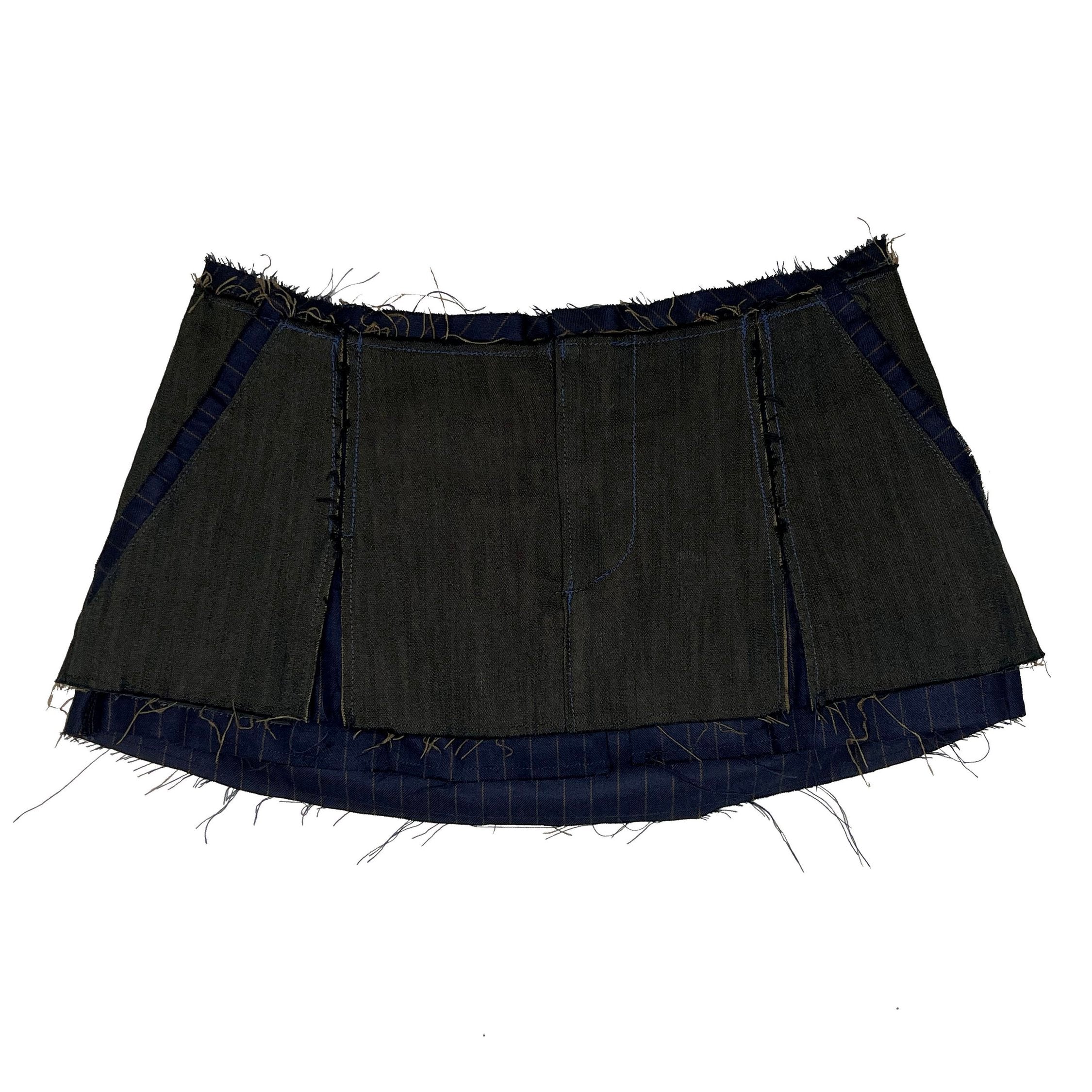 THE MINI PLEAT SKIRT