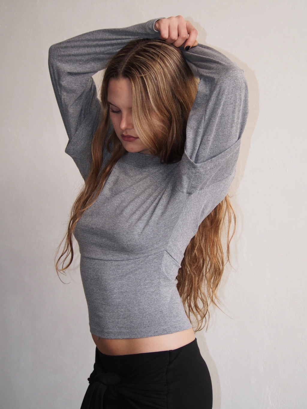 REMERA ZIP ON THE BACK - LONG SLEEVE - GREY