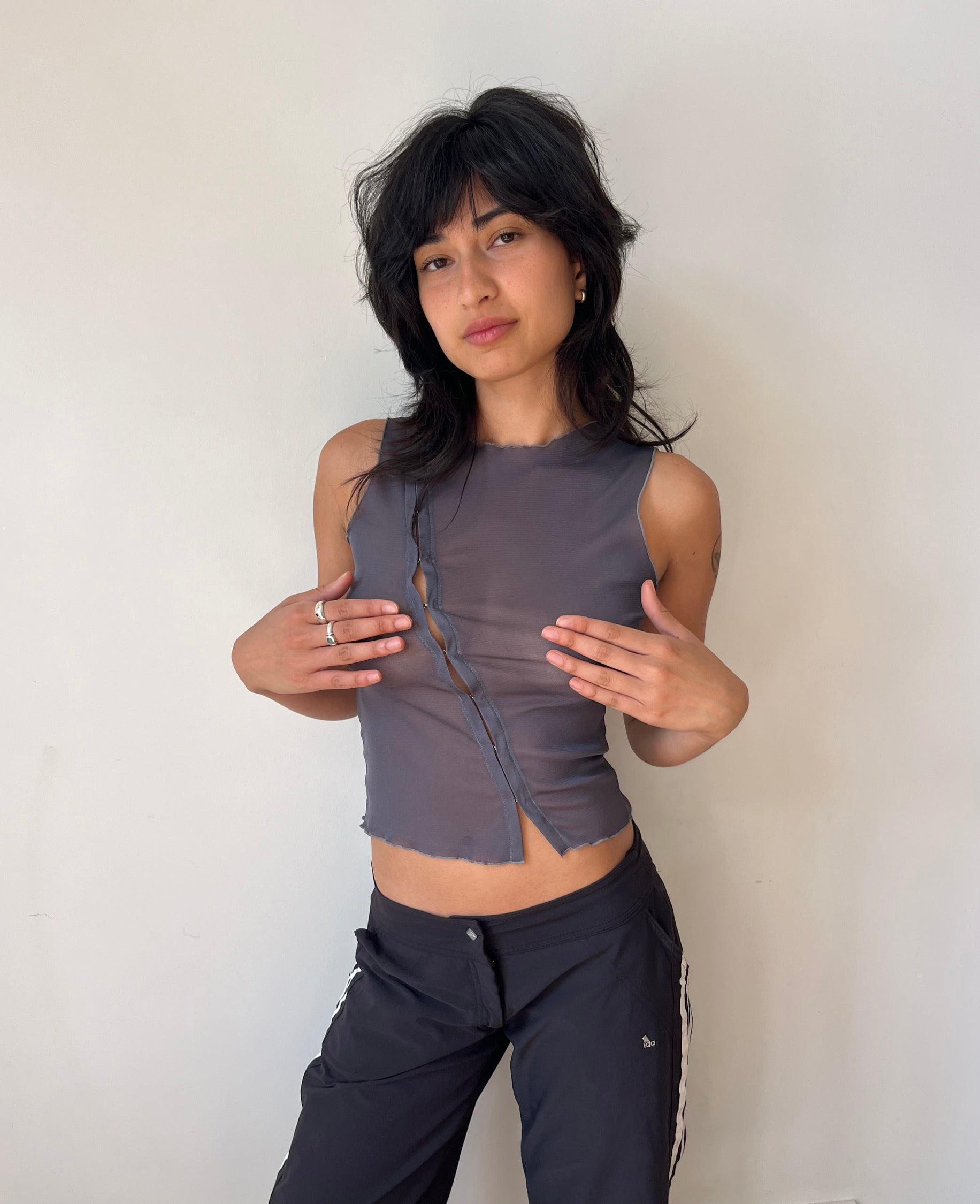 HOOK AND EYE MESH TANK