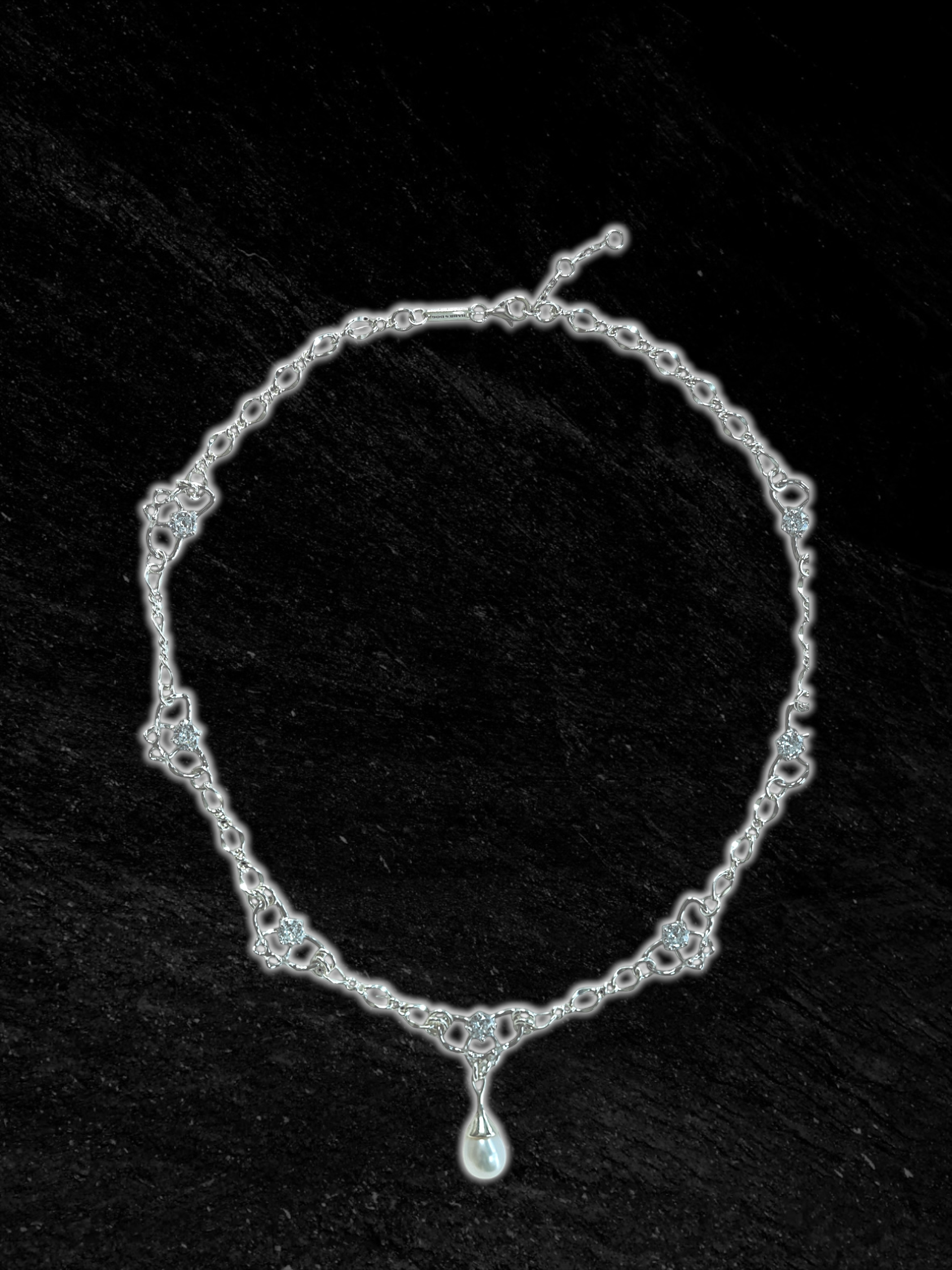 Lara Necklace