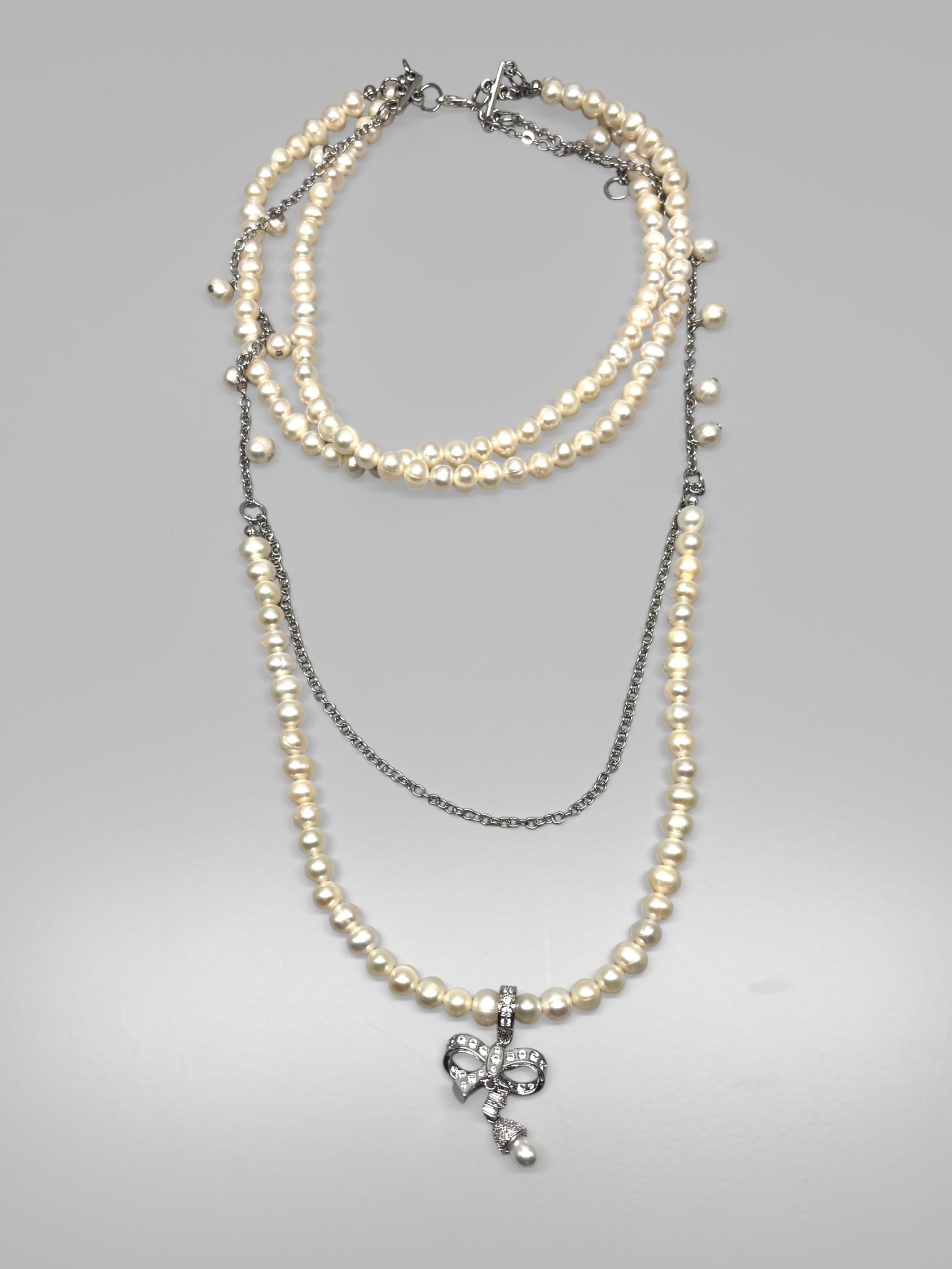 AELRINDEL LAYERED PEARL NECKLACE