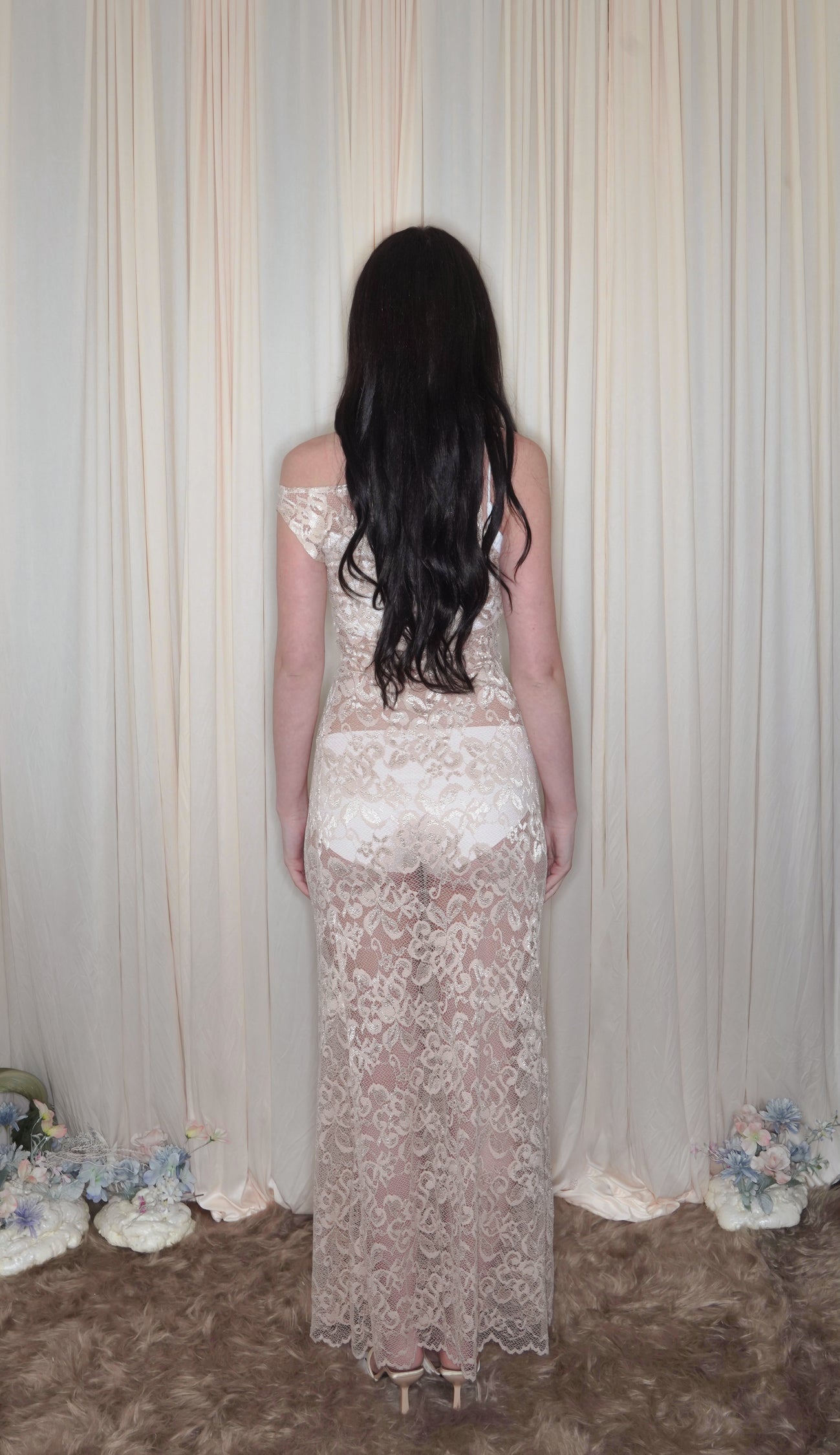 AURORA OF EVE PINK LACE GOWN