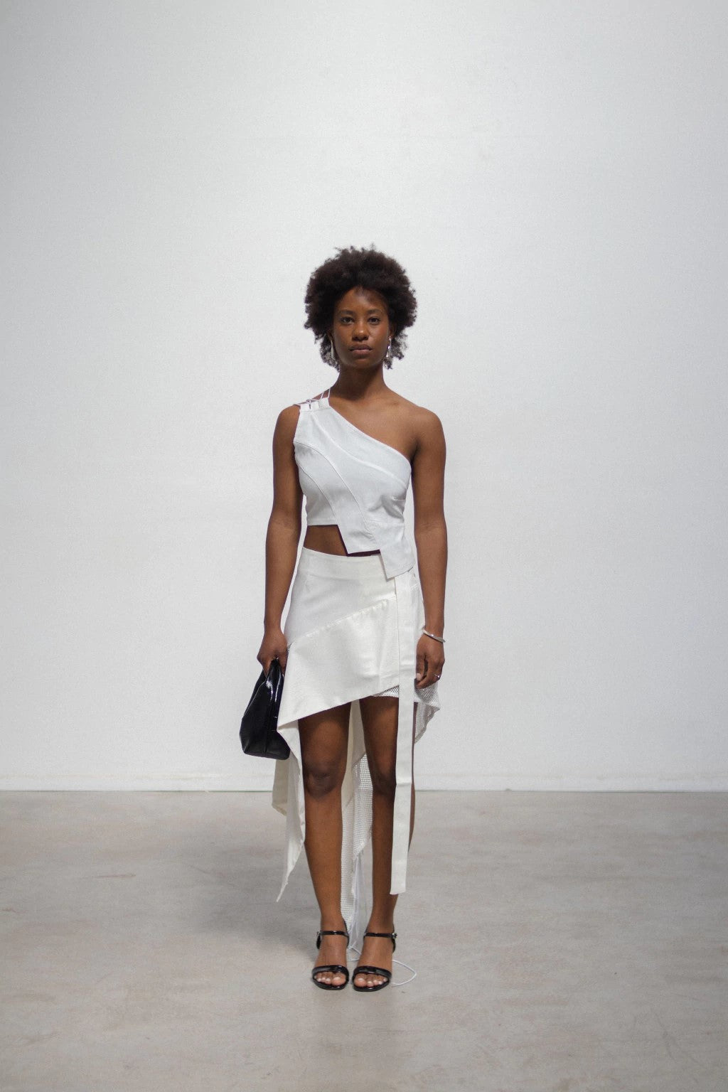 Magnetismo Skirt White