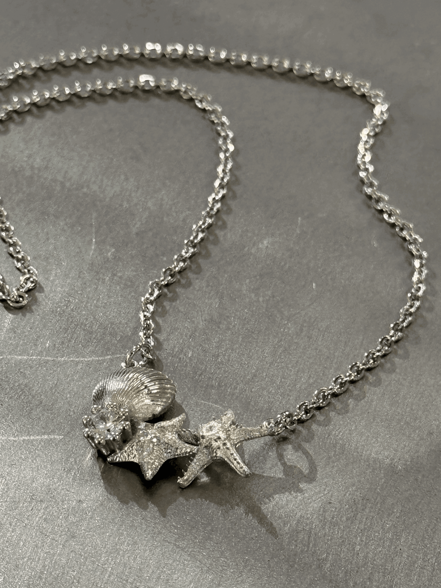 SEA STAR NECKLACE