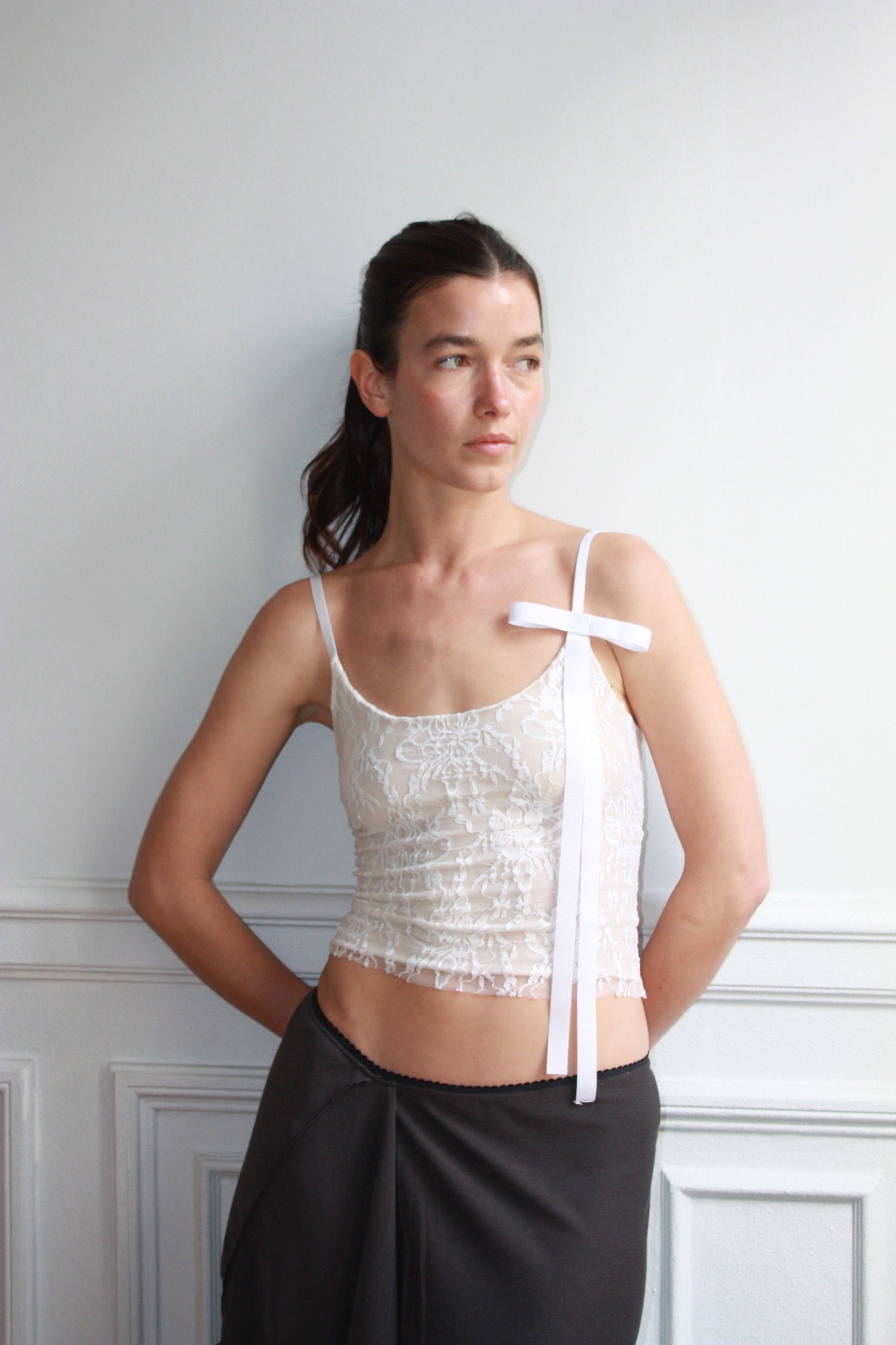 NUDARETE 005 - Lace top