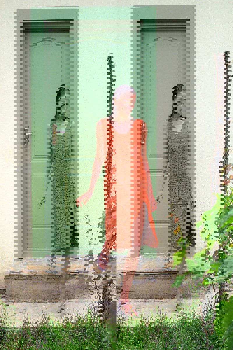 TERRACOTTA KNITTED MIDI DRESS