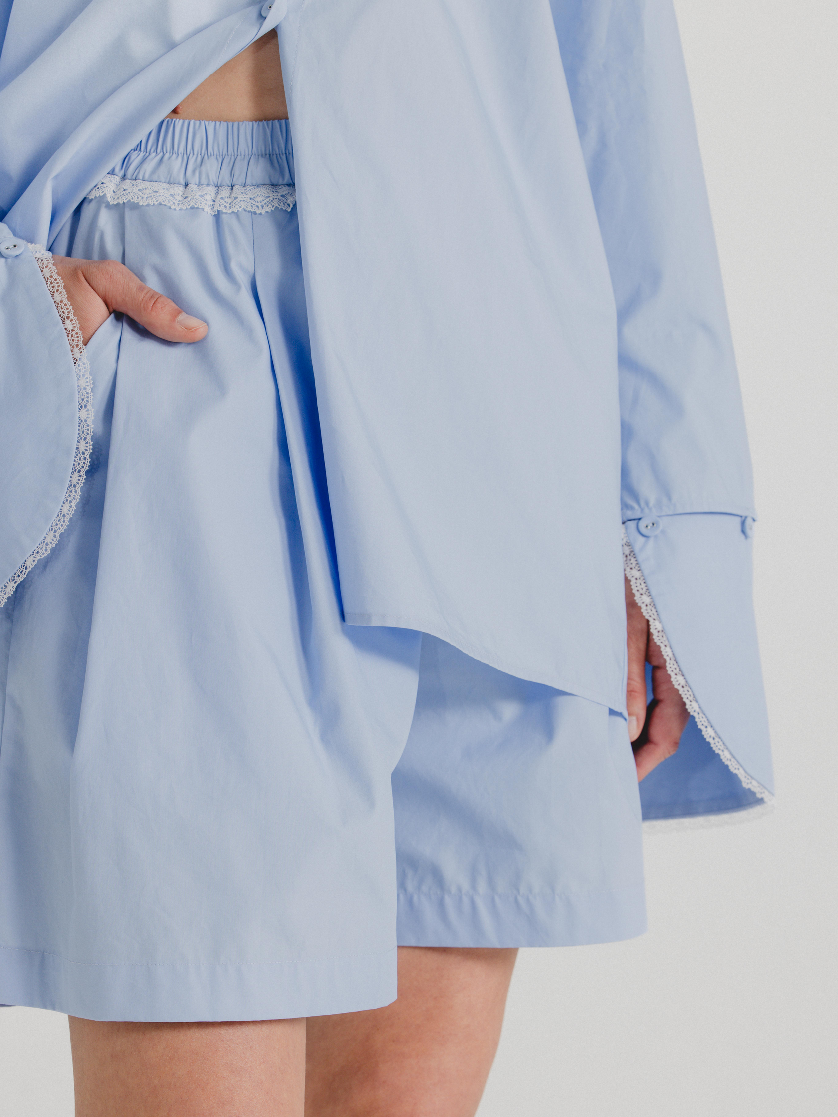 Cotton Poplin Shorts in Sky Blue