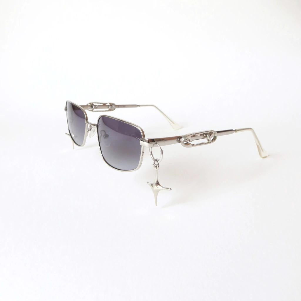 Venus 01 - sunnies